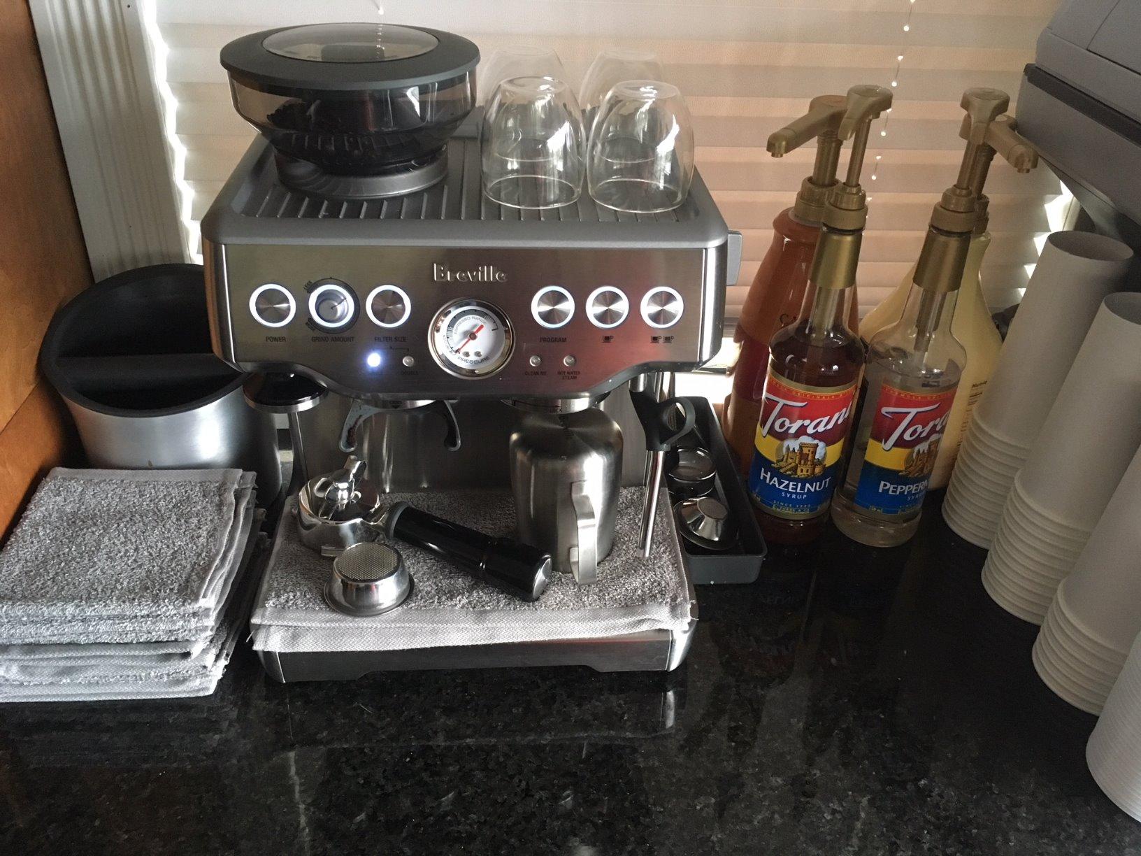 Breville BES870XL Barista Express Espresso Machine, Brushed Stainless Steel customer photo 1