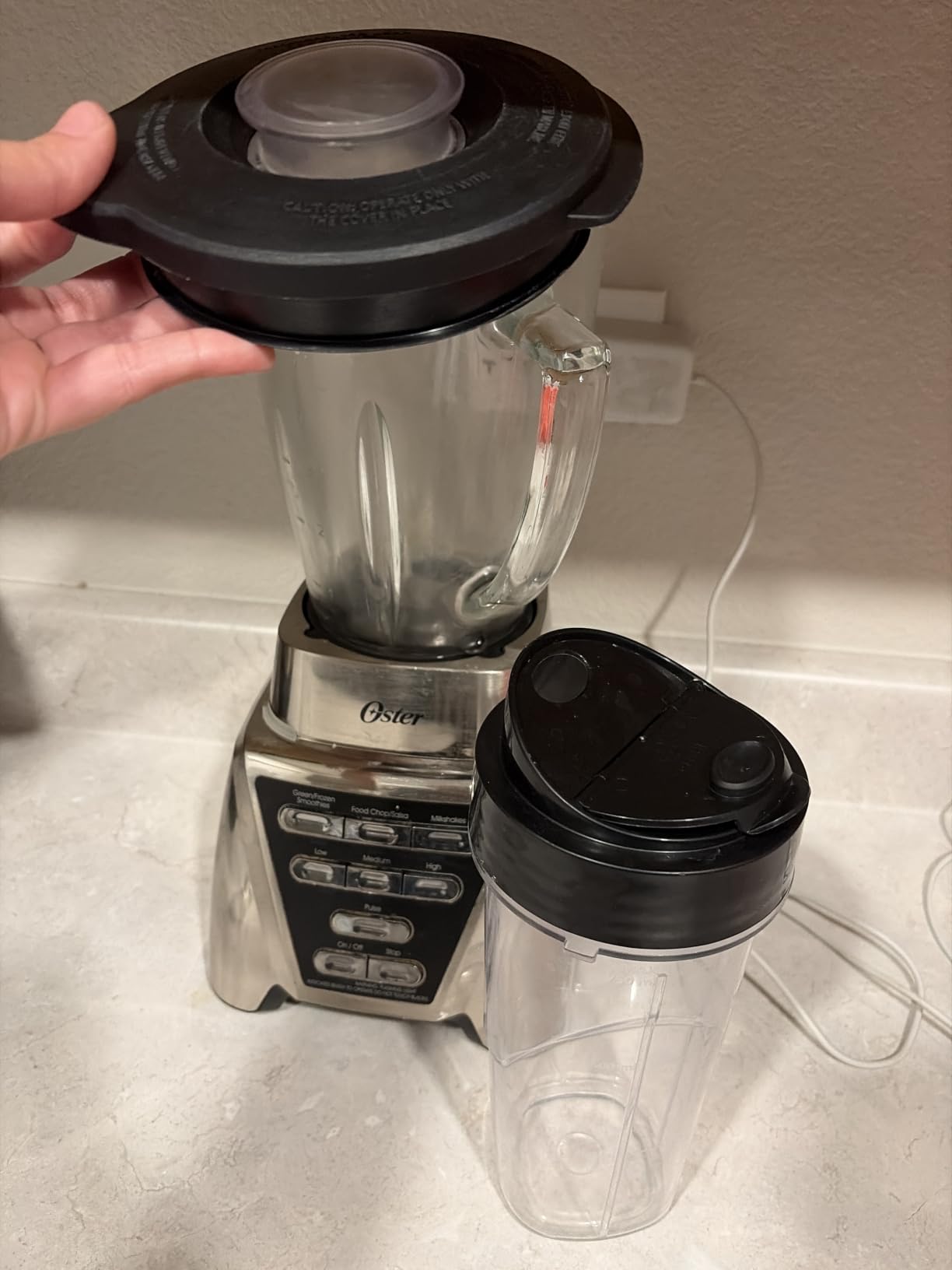 Oster Pro 1200 Smoothie Blender with Glass Jar customer photo 2