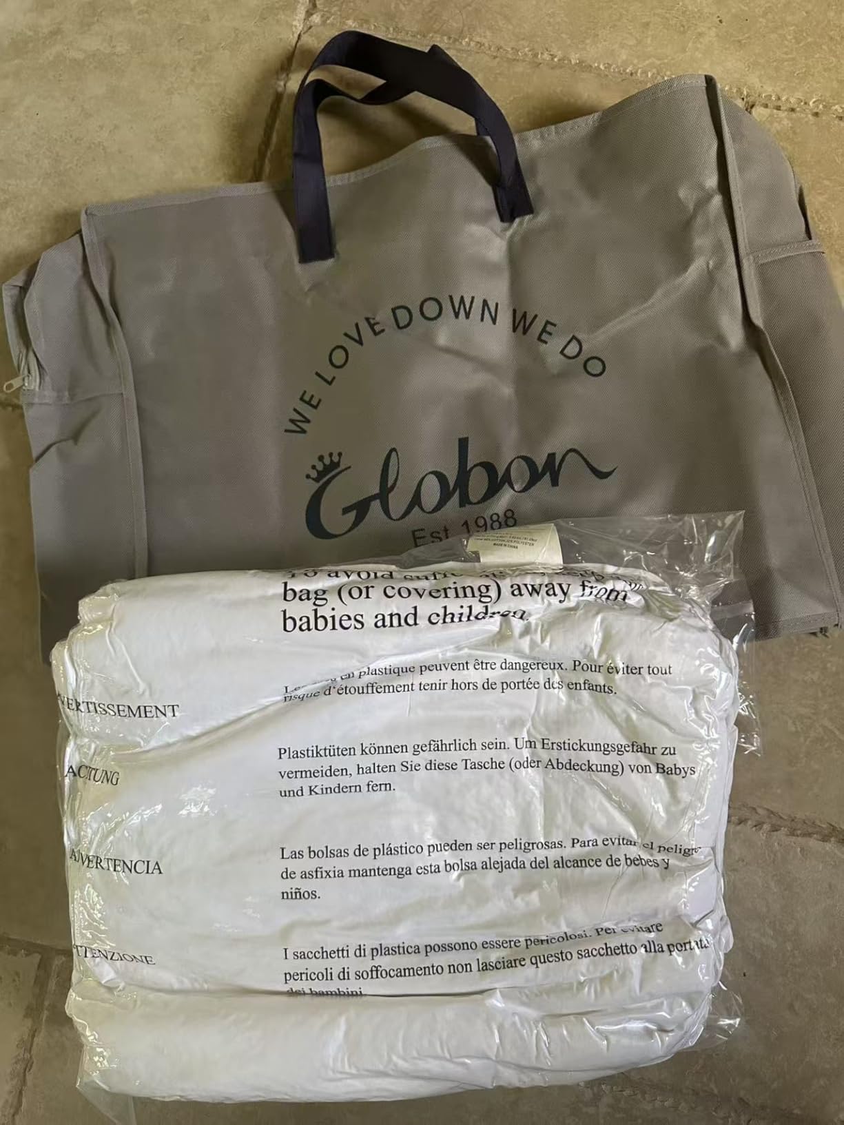 Globon Winter Goose Down Comforter King Size, 800 Fill Power Duvet Insert | Luxury 420 Thread Count, Ultra Soft Noiseless Shell with Corner Tabs, White 106x90 inches customer photo 1