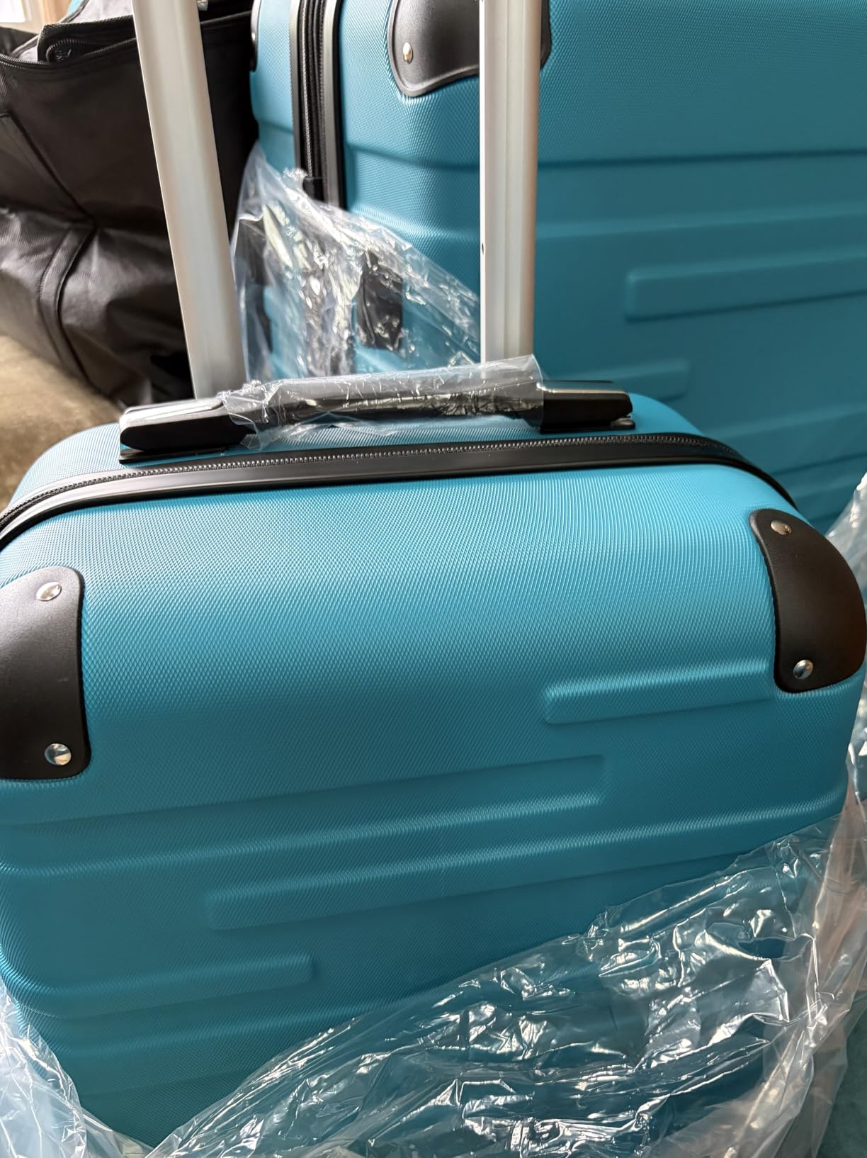 Coolife Hardside Luggage 3 Piece Set with TSA Lock, Spinner Wheels, Telescopic Handle, Lightweight Travel Suitcases customer photo 2