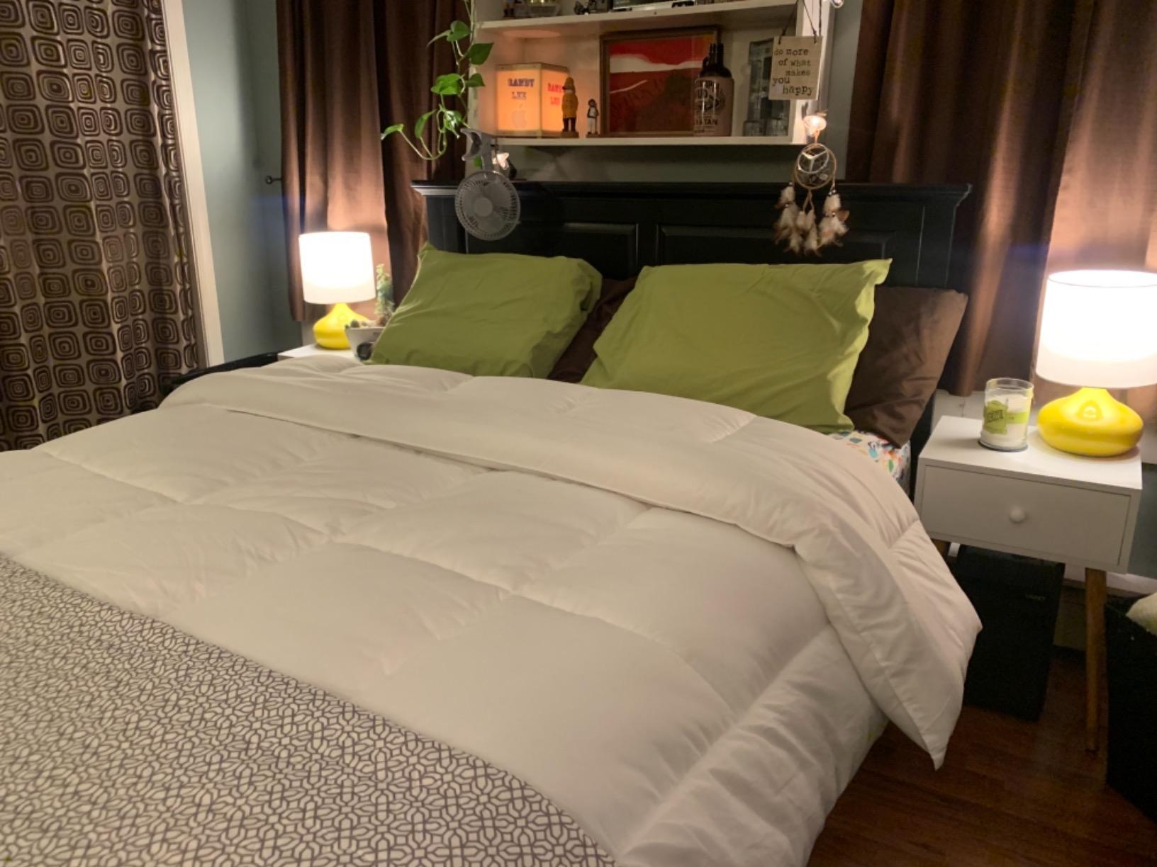 Komforte Dual Zone Comforter, His and Hers Couples Duvet, Split Comforter with Cool and Warm Zones customer photo 1