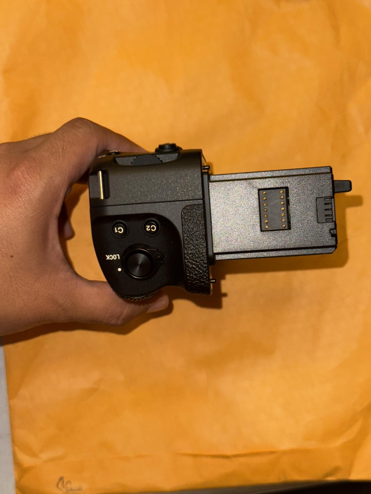 Sony Vertical Grip for Alpha 7R IV - VG-C4EM customer photo 2
