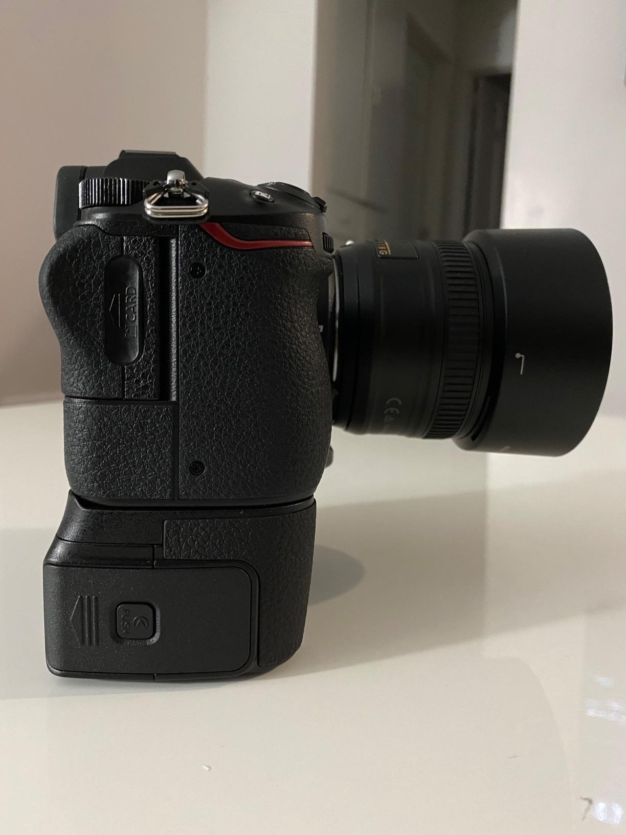 Nikon MB-N10 Multi-Battery Power Pack for Z6/Z7 Mirrorless Camera customer photo 2