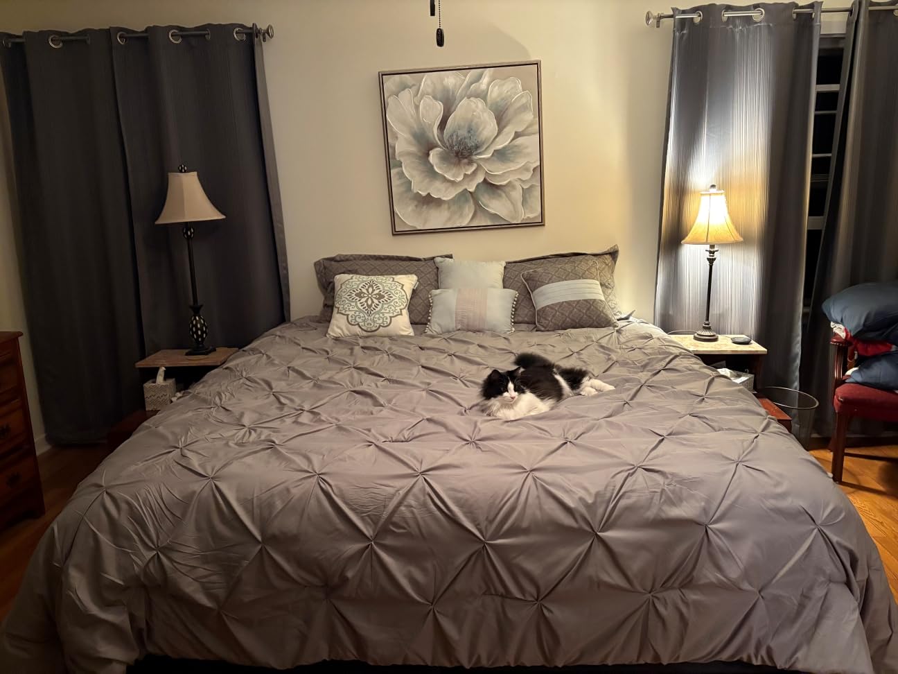 Bedsure Queen Comforter Set Teal - Bed in a Bag Queen Size Bedding 7 Pieces, GentleSoft Pintuck Bed Set Gift for Family, All Season Down Alternative Comforter with Sheets, Pillowcases & Shams customer photo 1