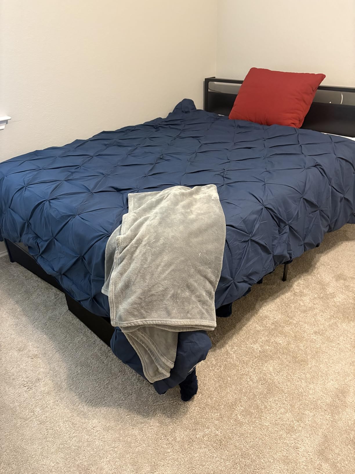 Bedsure Queen Comforter Set Teal - Bed in a Bag Queen Size Bedding 7 Pieces, GentleSoft Pintuck Bed Set Gift for Family, All Season Down Alternative Comforter with Sheets, Pillowcases & Shams customer photo 2