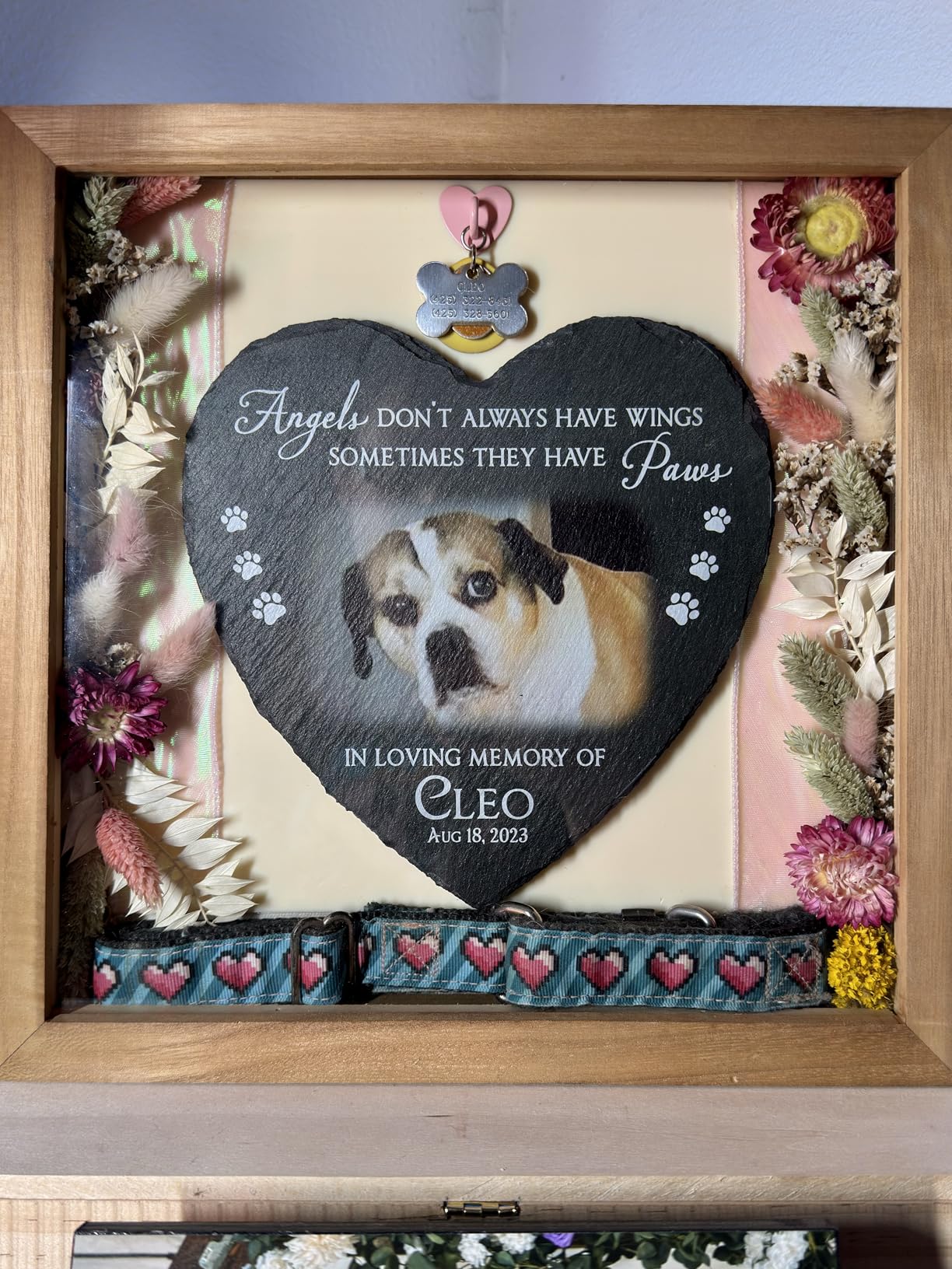 TJ.MOREE Shadow Box 8x10 Memory Display Case Wooden Picture Frame Black | Fits 7x9 Inserts with Linen Back, Rustic Keepsake Box with Glass for Pet Memorabilia Gifts, Wedding Bouquet, Military Medals customer photo 1
