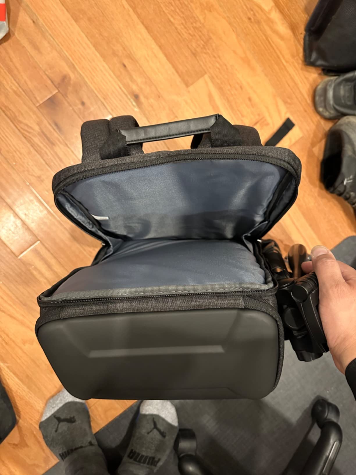 MOSISO Camera Backpack, DSLR/SLR/Mirrorless Photography Waterproof 17.3 inch Camera Bag with Front Hard Shell, Laptop Compartment, Tripod Holder, Rain Cover Compatible with Canon/Nikon/Sony, Space Gray customer photo 1