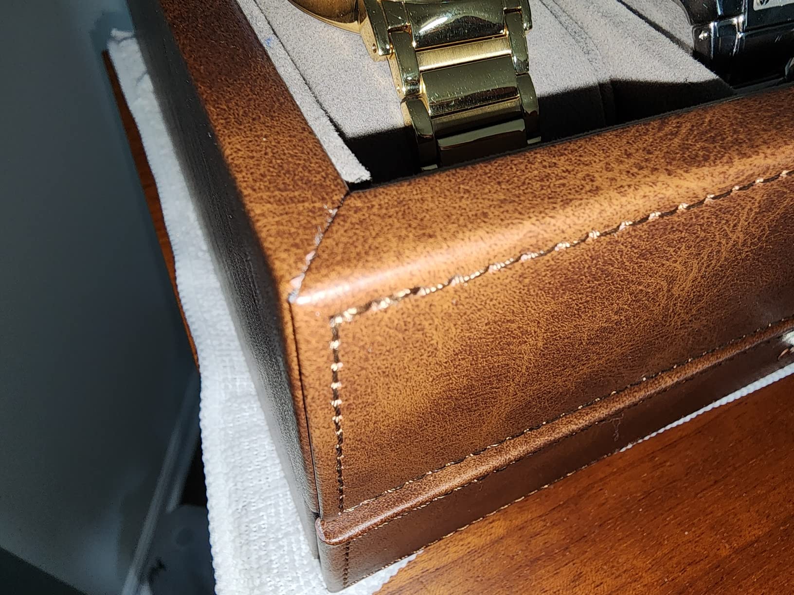BEERUST Watch Box Organizer for Men - Leather Watch Case - Luxury Watch Box - For Large Mens Wrist Watches - Mens Jewelry Box Organizer - Watch Case - With Valet Drawer - Watch Display Case customer photo 1