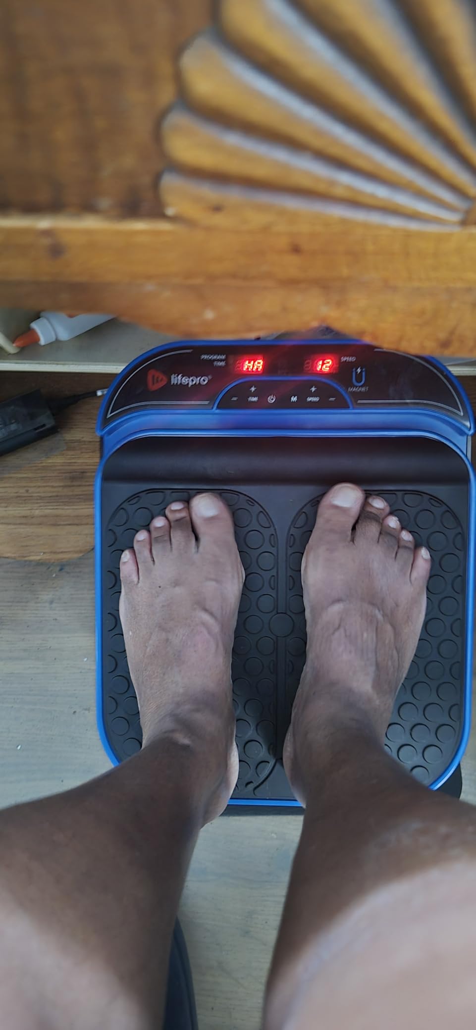 Lifepro VibraFlow Foot Massager for Neuropathy - Relaxing Calf and Foot Therapy with Heat Option for Maximum Soothing Relief - Massager for Blood Circulation and Revitalization customer photo 2
