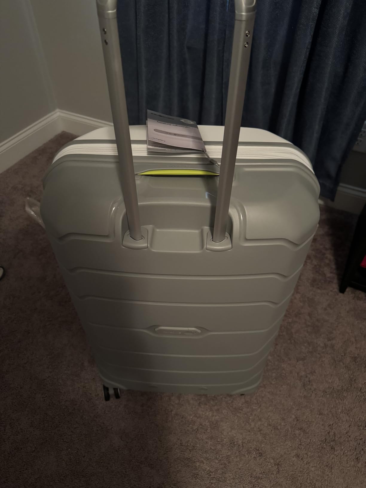 Samsonite Freeform 2-Piece Luggage Set - Carry-On & Large Checked with Dual Spinner Wheels (Navy) customer photo 1