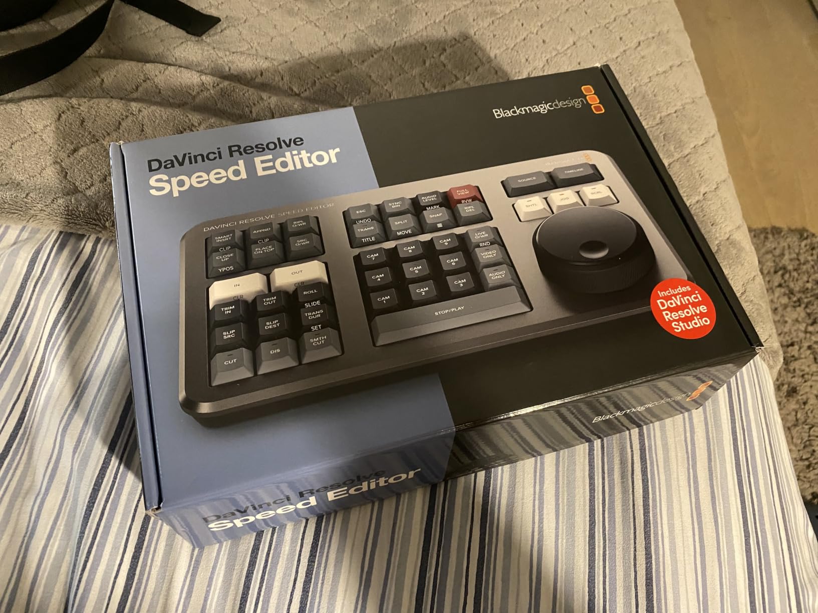 Blackmagic Design Davinci Resolve Speed Editor, Bluetooth & USB-C Editing Keyboard Bundle with Davinci Resolve Studio Activation Card | 43 Edit Keys with Search Dial customer photo 2