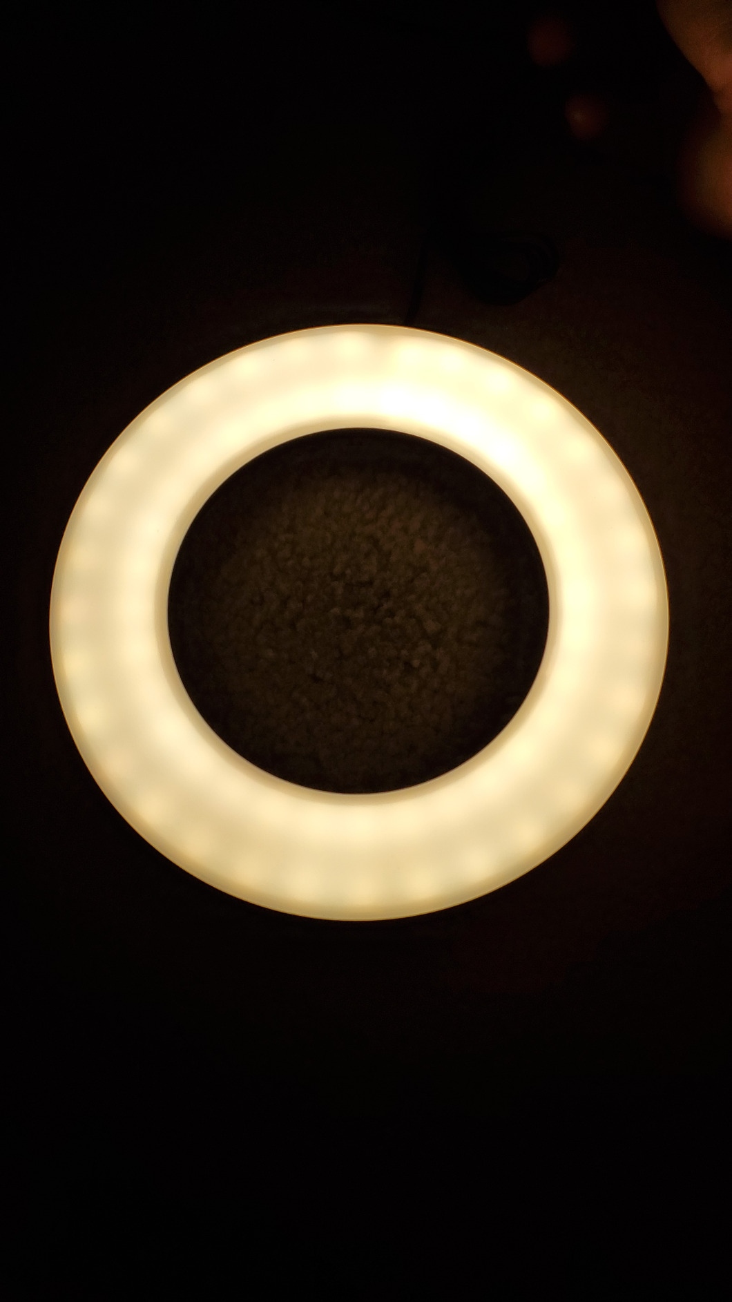 Video Conference Lighting Kit, Ring Light Clip on Laptop Monitor with 5 Dimmable Color & 5 Brightness Level for Webcam Lighting/Zoom Lighting/Remote Working/Self Broadcasting and Live Streaming, etc. customer photo 2