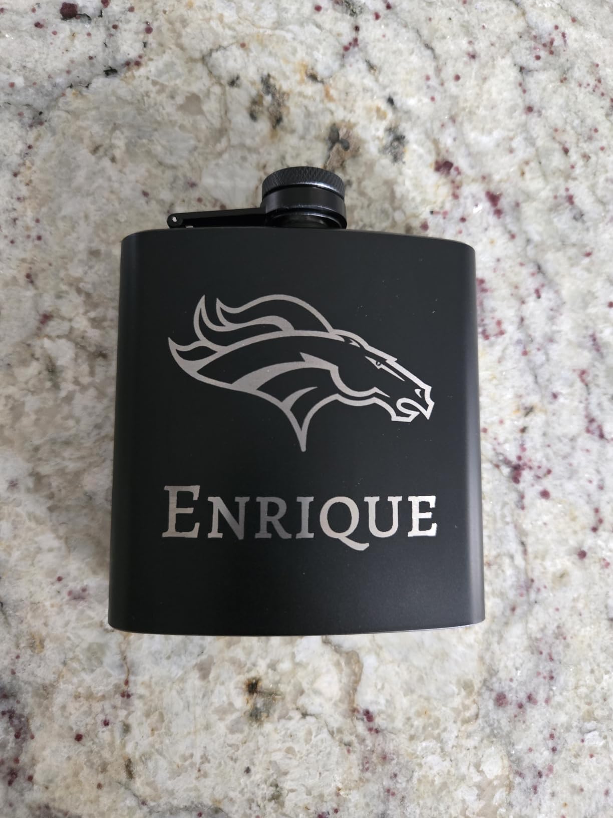 10 pcs Hip Flask for Liquor Black 6oz Stainless Steel Leakproof with 10 pcs Funnel for Gift, Camping, Wedding Party, Groomsmen Gifts customer photo 2
