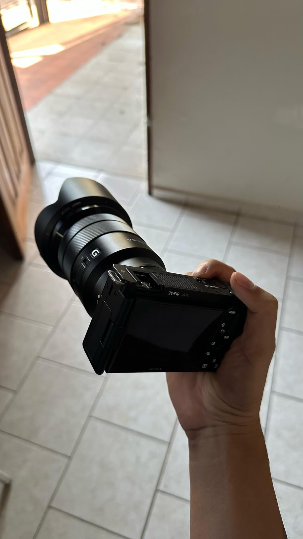 Sony Alpha ZV-E10 - APS-C Interchangeable Lens Mirrorless Vlog Camera - Black (Renewed) customer photo 2