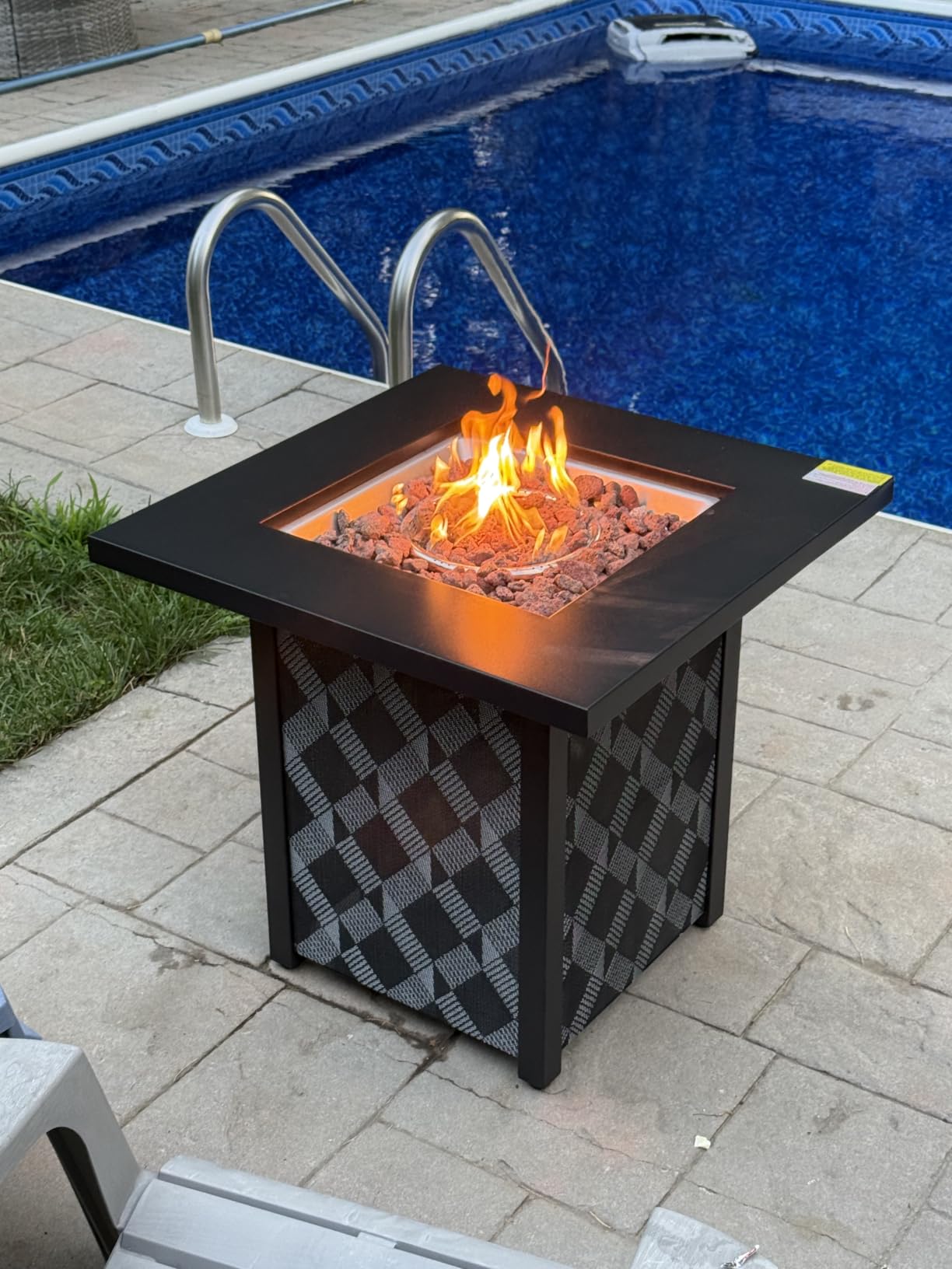 Ciays 28 Inch Propane Fire Pit CSA-Listed Outdoor Fire Pit Table, 50,000 BTU Steel Gas Fire Pits with Lid and Lava Rock customer photo 1