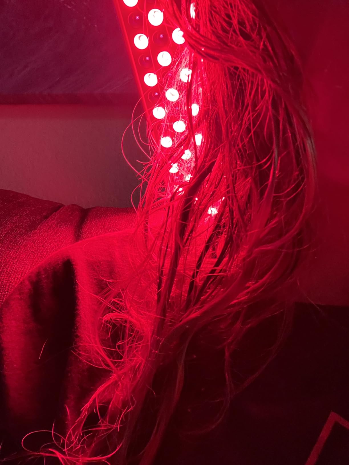 LED Red Light Therapy Device - 45W LED Panel Deep 660nm and Near-Infrared 850nm Light Combo for Skin Beauty, Pain Relief of Muscles and Joints customer photo 1