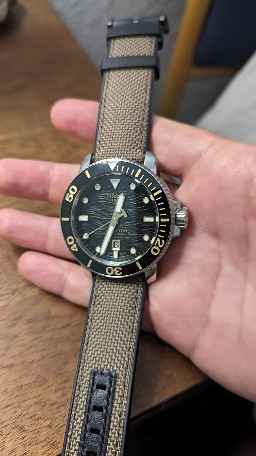 Tissot Men's Seastar 2000 Professional Powermatic 80 Automatic Dive Watch customer photo 2