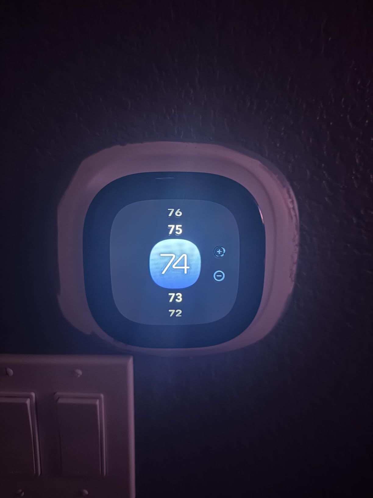 ecobee Smart Thermostat Enhanced, Programmable Wifi Thermostat | Works with Siri, Alexa, Alexa - Energy Star Certified customer photo 2