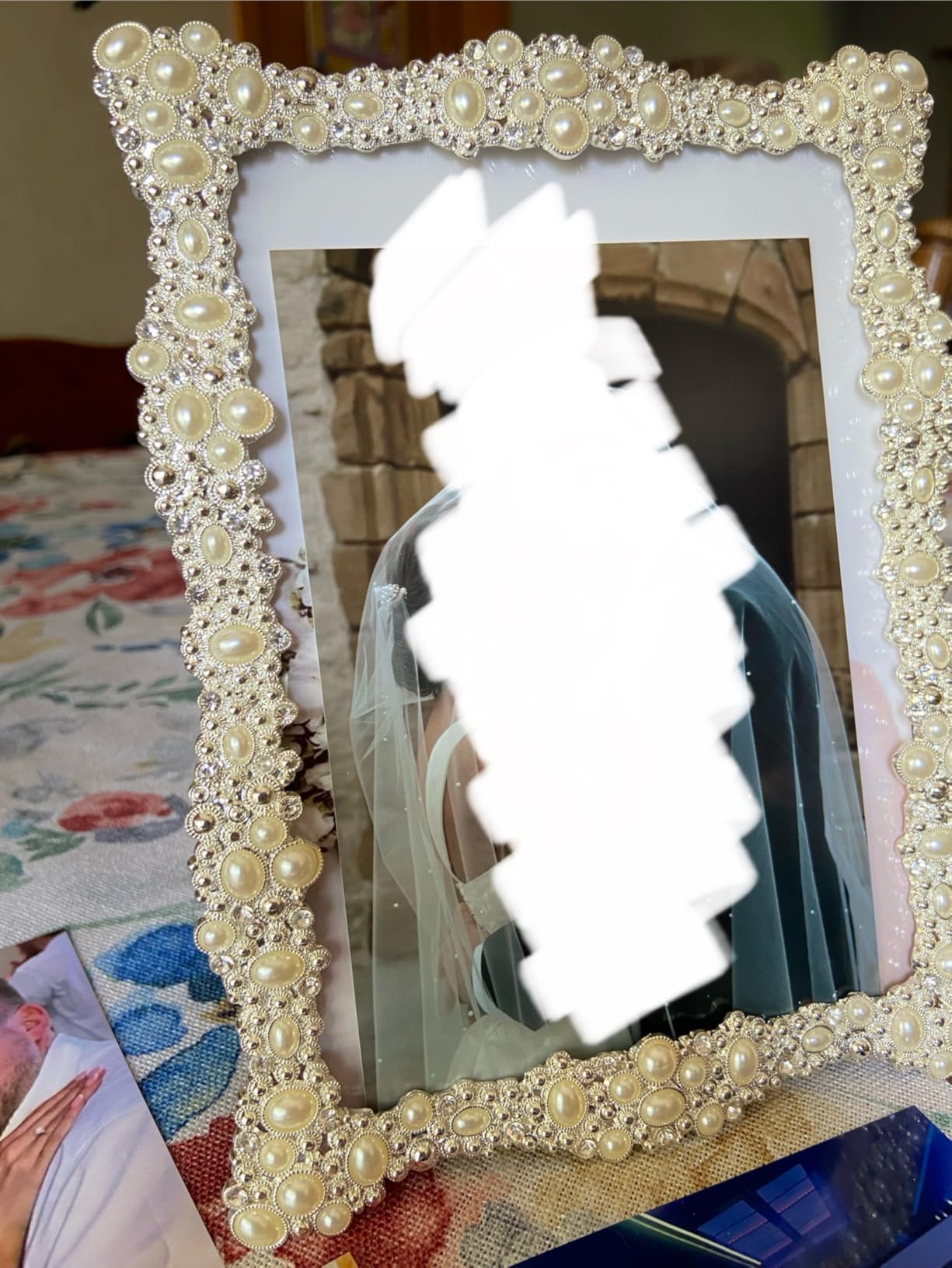 DIKAR 4x6 Picture Frame with Rhinestones and Pearls for Wedding Gift, Wedding Picture Frame Silver Plated for Tabletop Display (Real Glass) customer photo 2