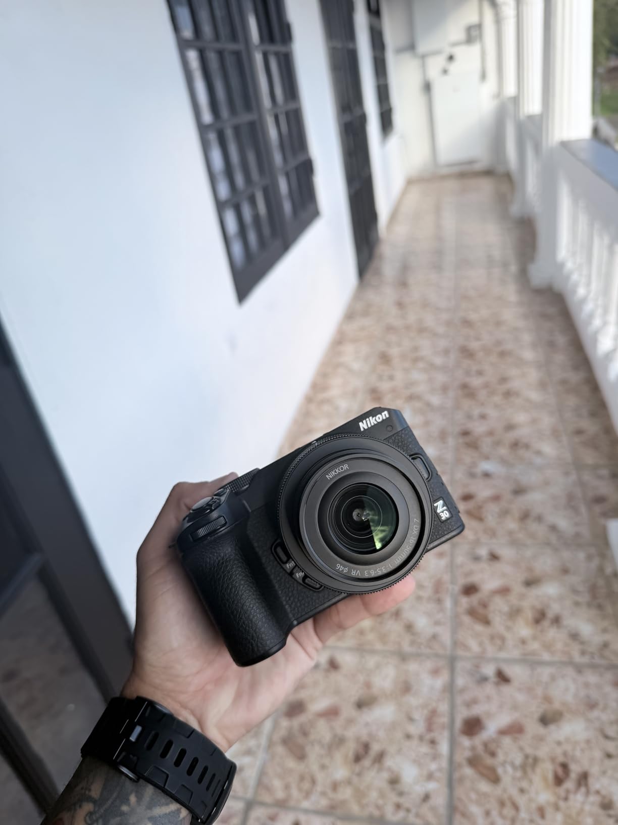 Nikon Z 30 with Wide-Angle Zoom Lens | Our most compact, lightweight mirrorless stills/video camera with 16-50mm zoom lens customer photo 2