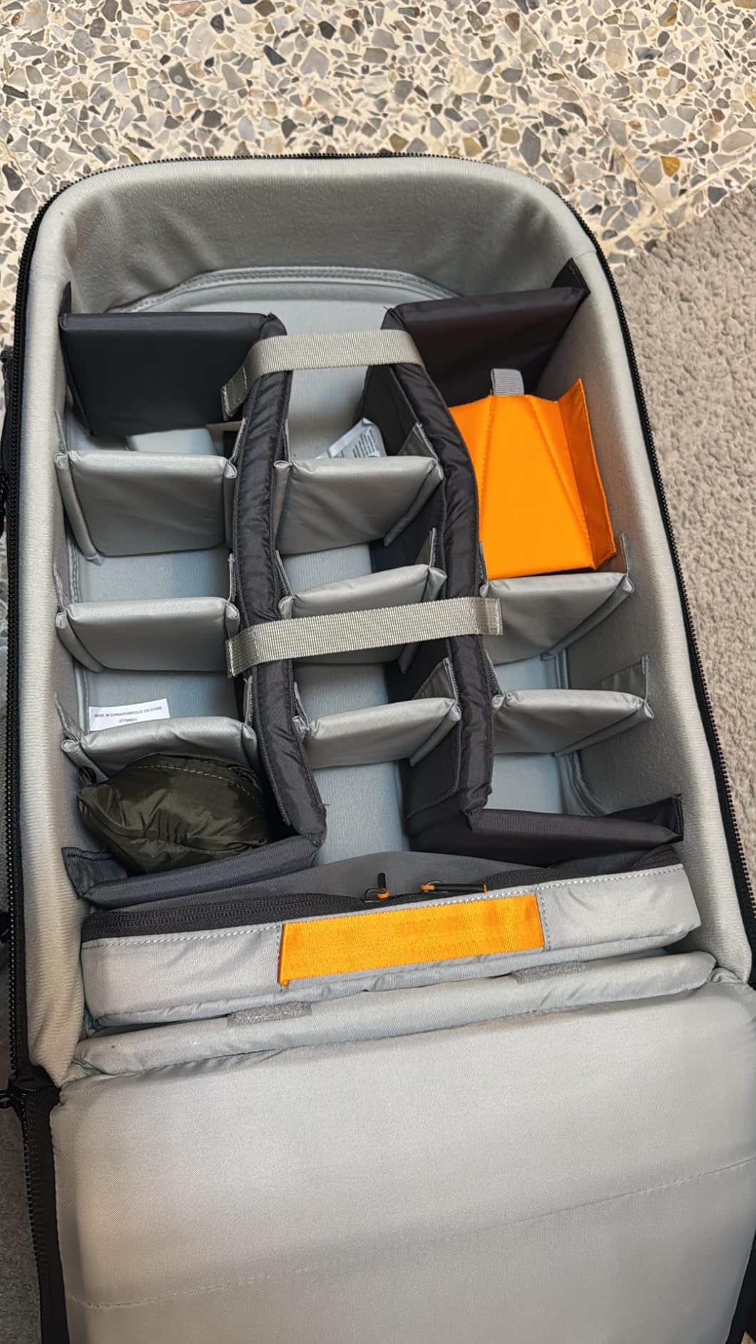 Lowepro Pro Trekker RLX 450 AW II,Camera Convertible Backpack-Roller,Camera Backpack with Recycled Fabric,Fits 15 Laptop or Tablet,Heavy-Duty Wheels,Mirrorless or DSLR Camera Case,Black or Dark Grey customer photo 2