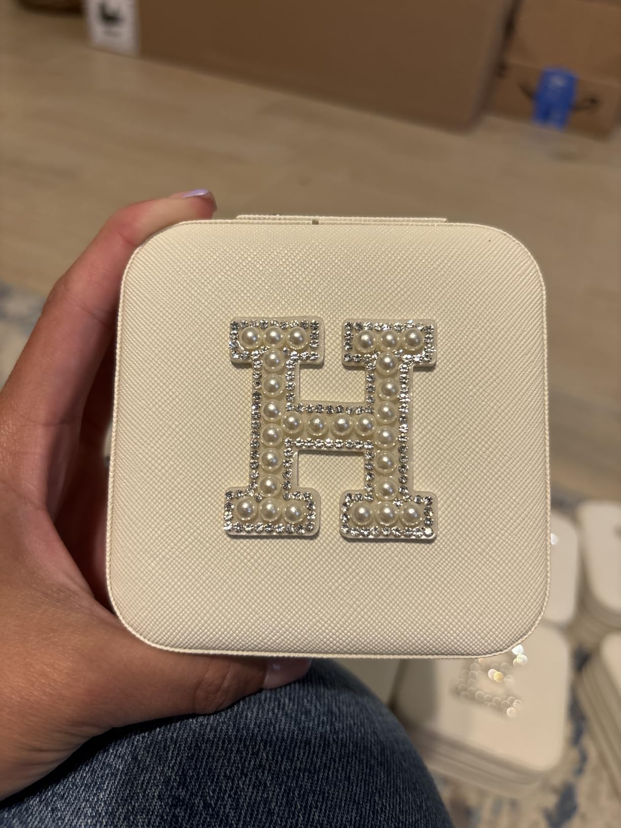 Travel Jewelry Case Bridesmaid Gifts Box,6 Pack Small Jewelry Box Mini Jewelry Organizer,PU Leather Portable Earring Storage Box for Women Girls Bridesmaid Proposal Gifts customer photo 1