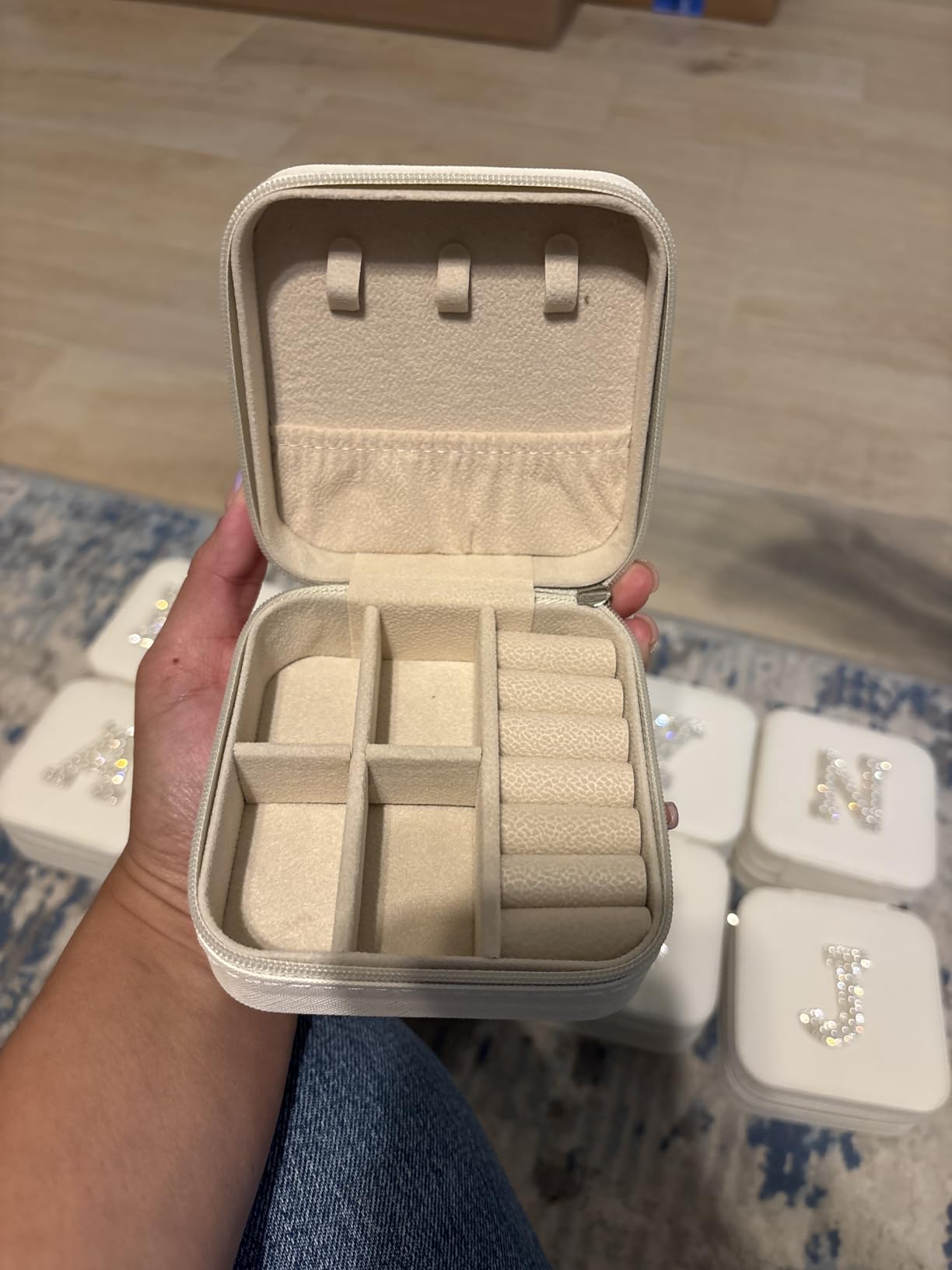 Travel Jewelry Case Bridesmaid Gifts Box,6 Pack Small Jewelry Box Mini Jewelry Organizer,PU Leather Portable Earring Storage Box for Women Girls Bridesmaid Proposal Gifts customer photo 2