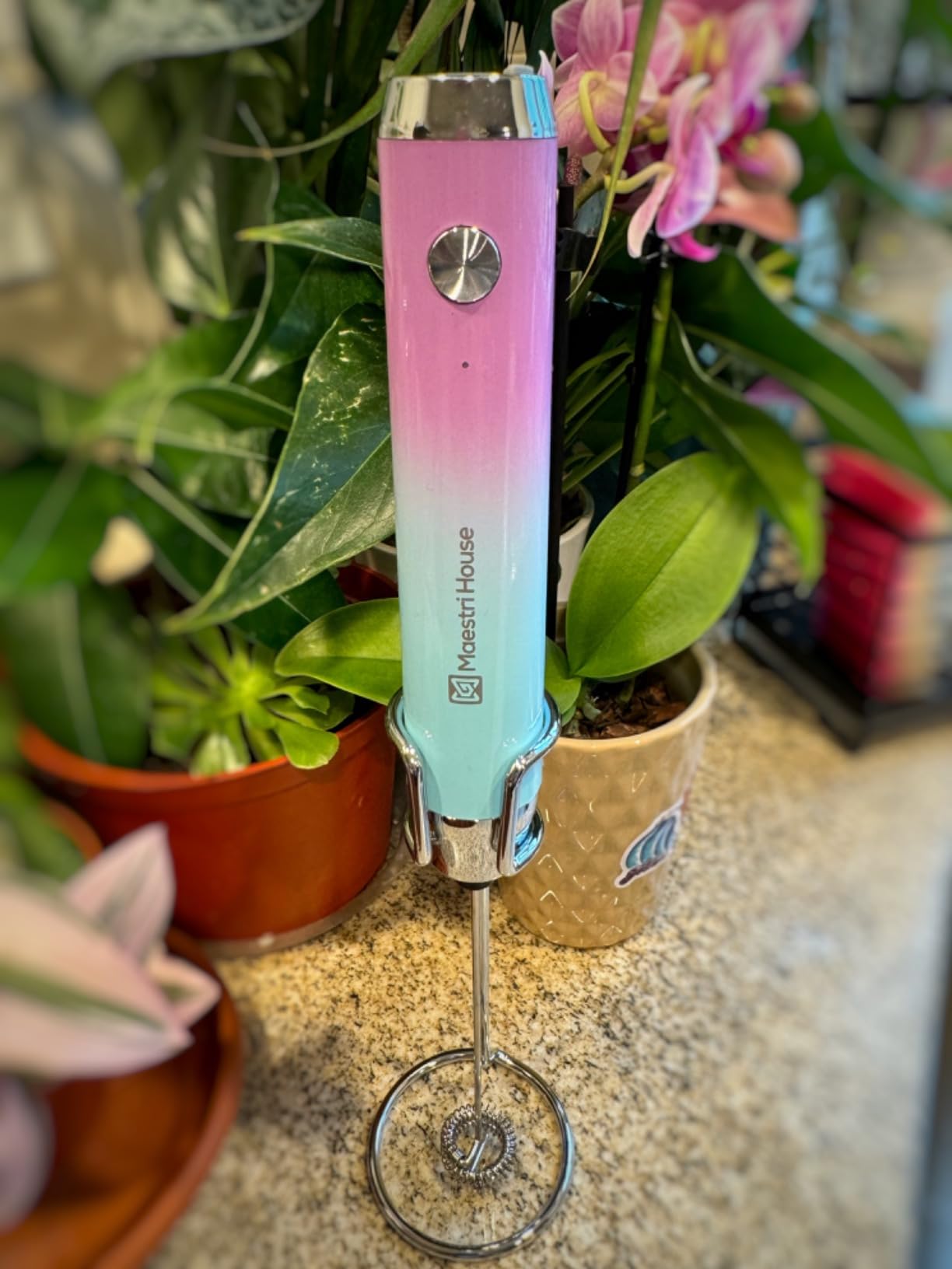 Maestri House LunaFro Rechargeable Milk Frother, Stand & 2 Detachable Whisk customer photo 1
