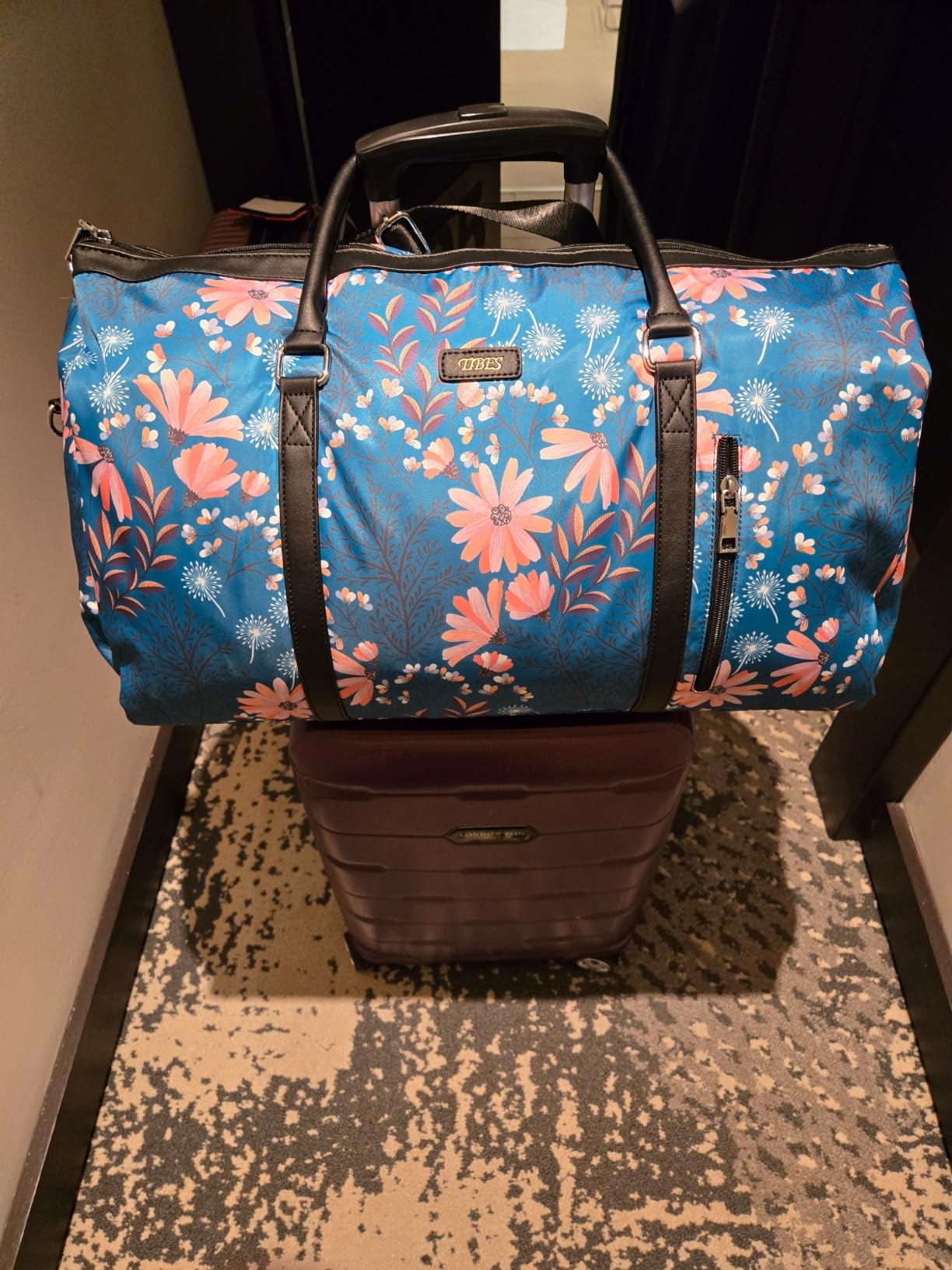 Convertible 2-in-1 Garment Bags for Travel with Waterproof Shoe Compartment customer photo 1