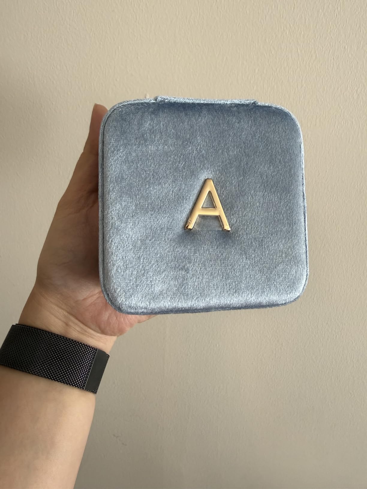 VLANDO Wedding Gifts for Women, Jewelry Box, Bridal Shower Gifts, Bridesmaid Gifts for Wedding Day Bride Gifts, Personalized Jewelry Case - Letter D, Pink customer photo 1