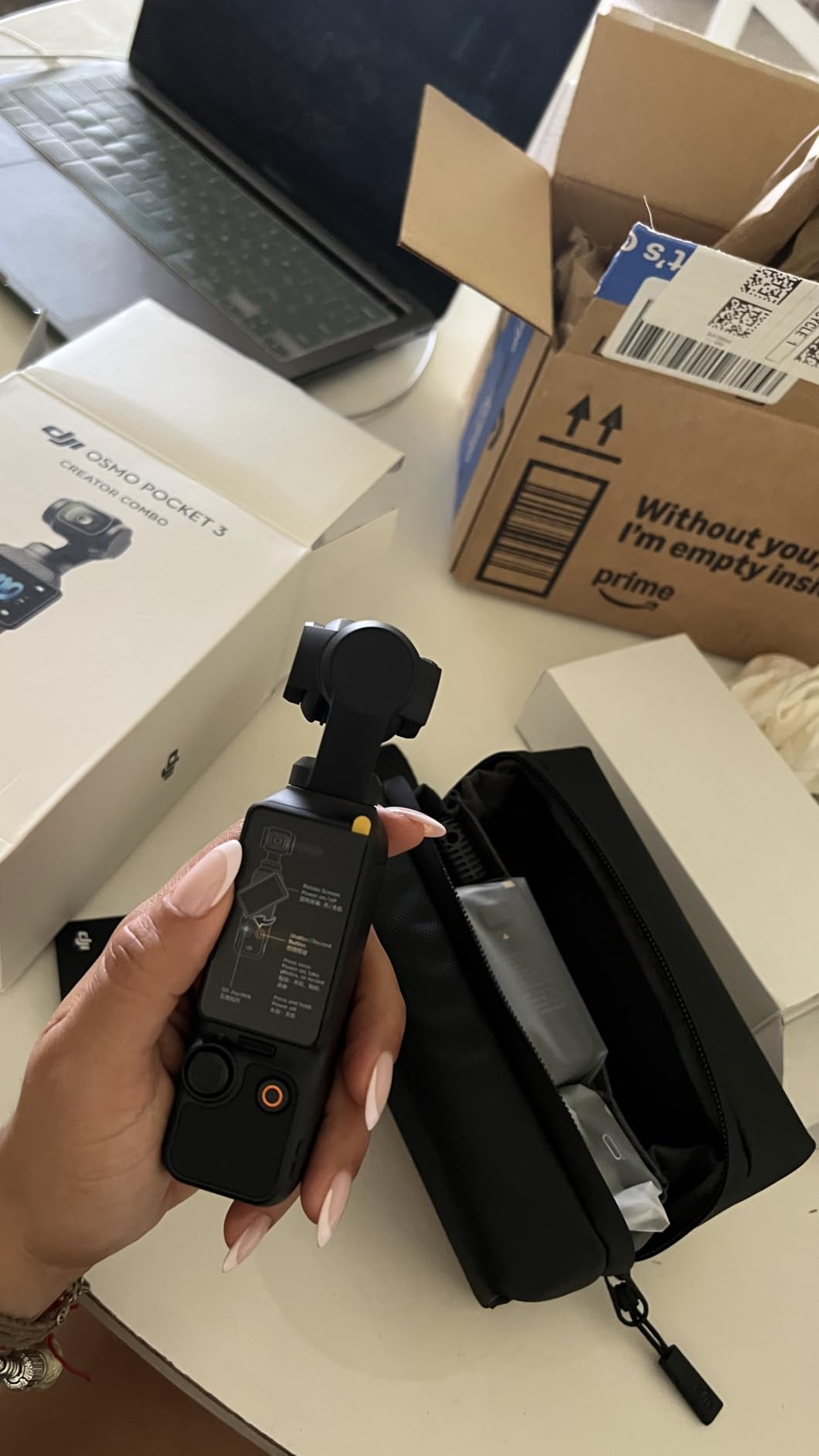 DJI Osmo Pocket 3 Creator Combo, Vlogging Camera with 1