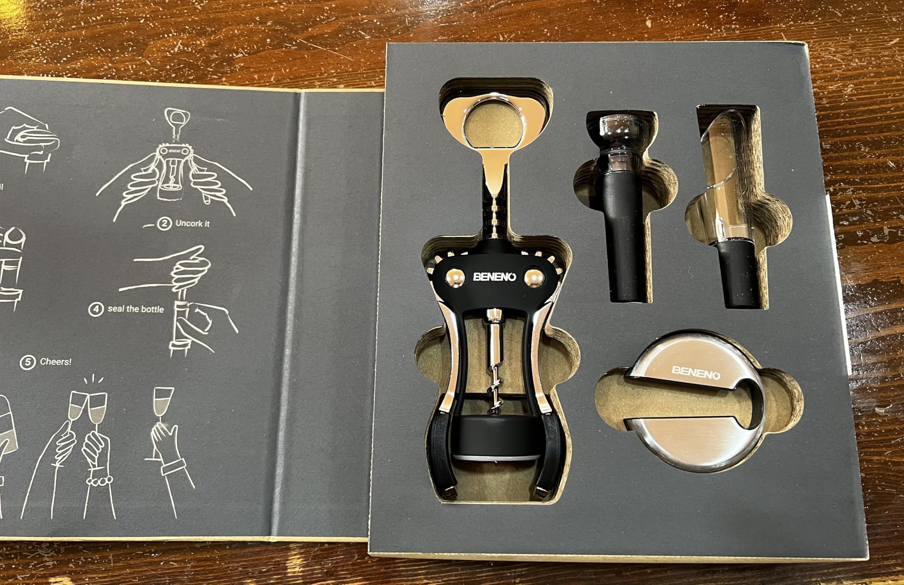 Beneno Multifunctional Wine Bottle Opener Gift Set - Wing Corkscrew, Foil Cutter, Vacuum Stopper & Aerator Pourer customer photo 1