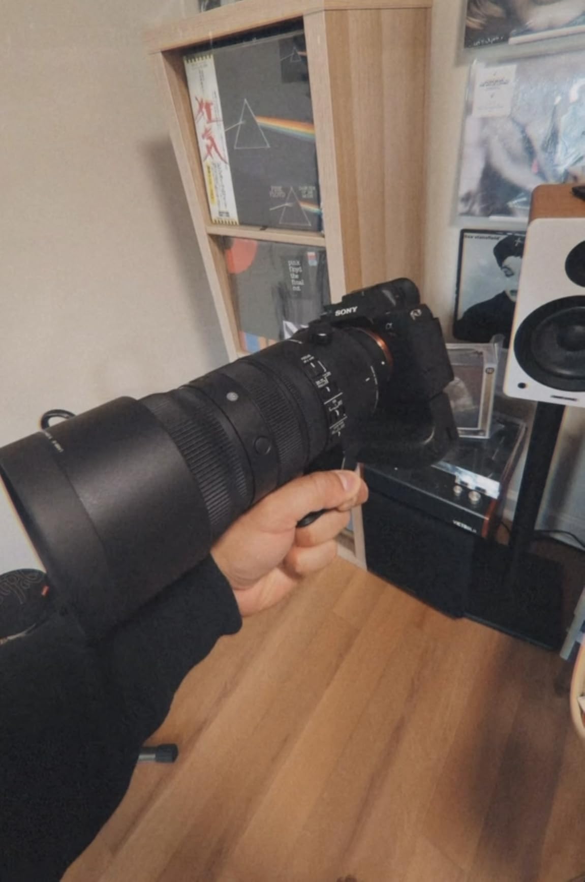 Sigma 70-200mm F2.8 DG DN OS Sports Telephoto Zoom Lens for Sony E-Mount customer photo 1