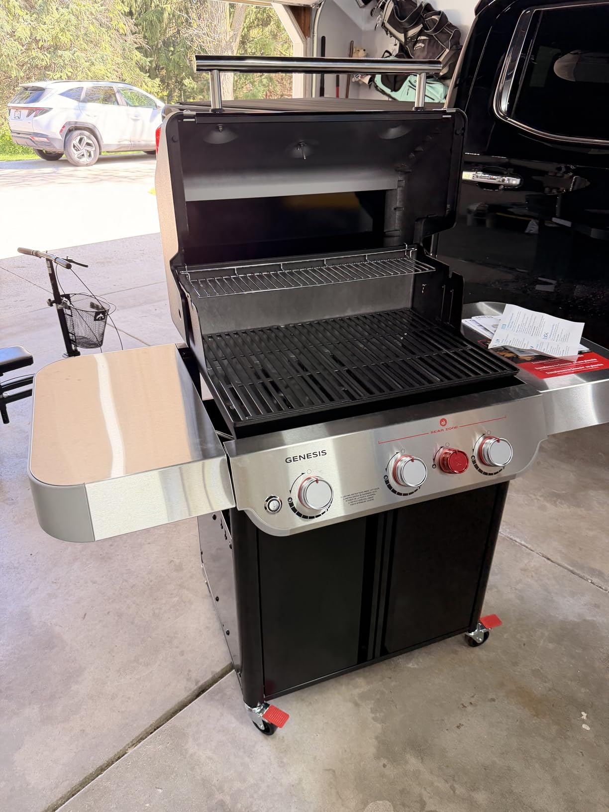 Weber Genesis E-325 Liquid Propane Gas Grill for Outdoor Cooking, 3 Burners, Black - Porcelain-Enameled, Cast-Iron Grates, PureBlu Burners & Sear Zone customer photo 1