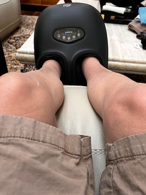 Snailax 2026 Shiatsu Foot Massager with Heat, Deep Kneading, Compression, Vibration,FSA Eligible Hsa Electric Feet Massage Machine for Plantar Fasciitis,Neuropathy, Gift for Women Man customer photo 1