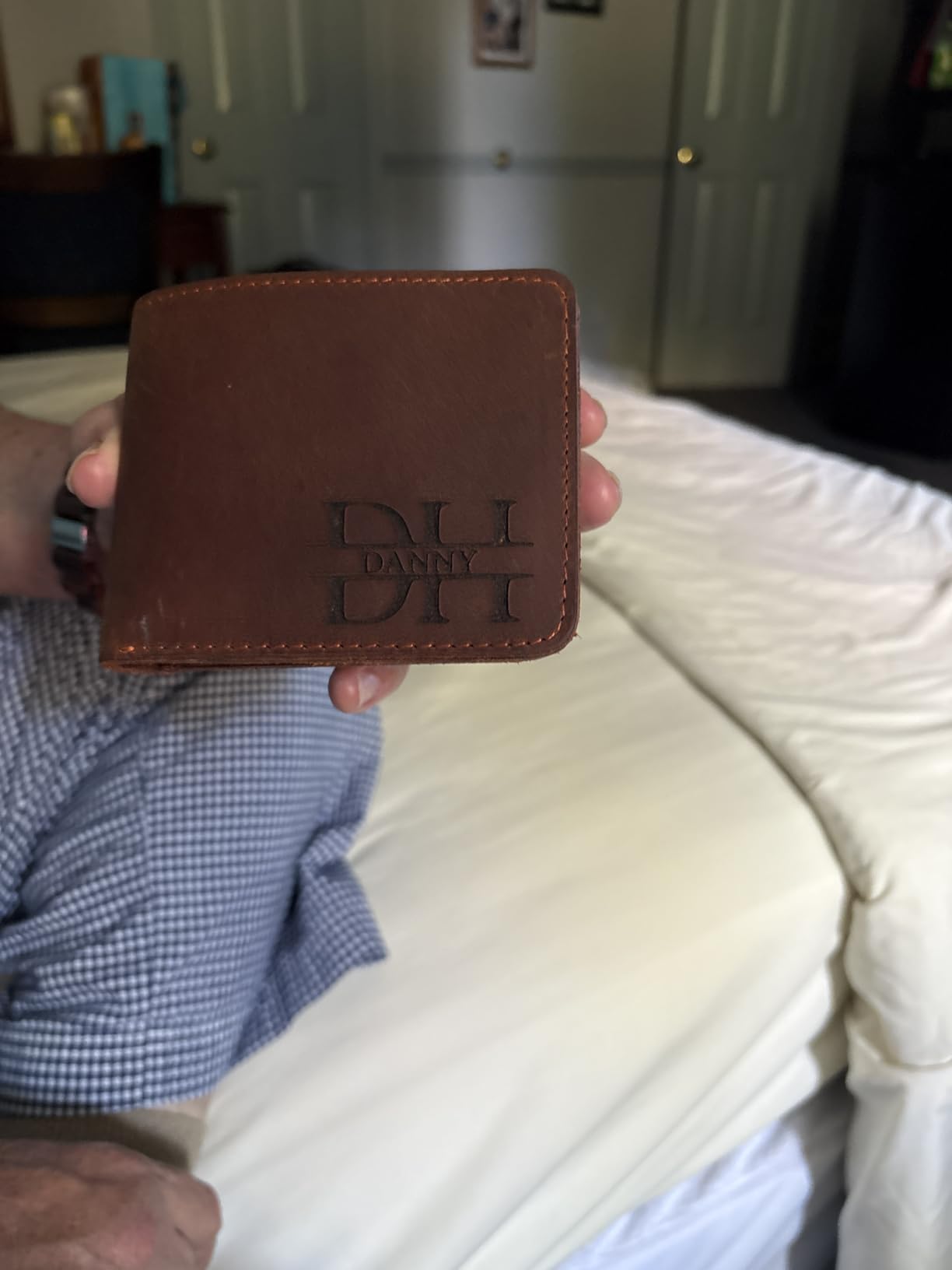 Personalized Leather Wallet for Men - Engraved Name Initial, Custom Monogram in 5 Colors & 6 Designs - Ideal Gift for Husband, Dad, Boyfriend, Wedding, Anniversary, Birthday, Valentines Day Gifts customer photo 1