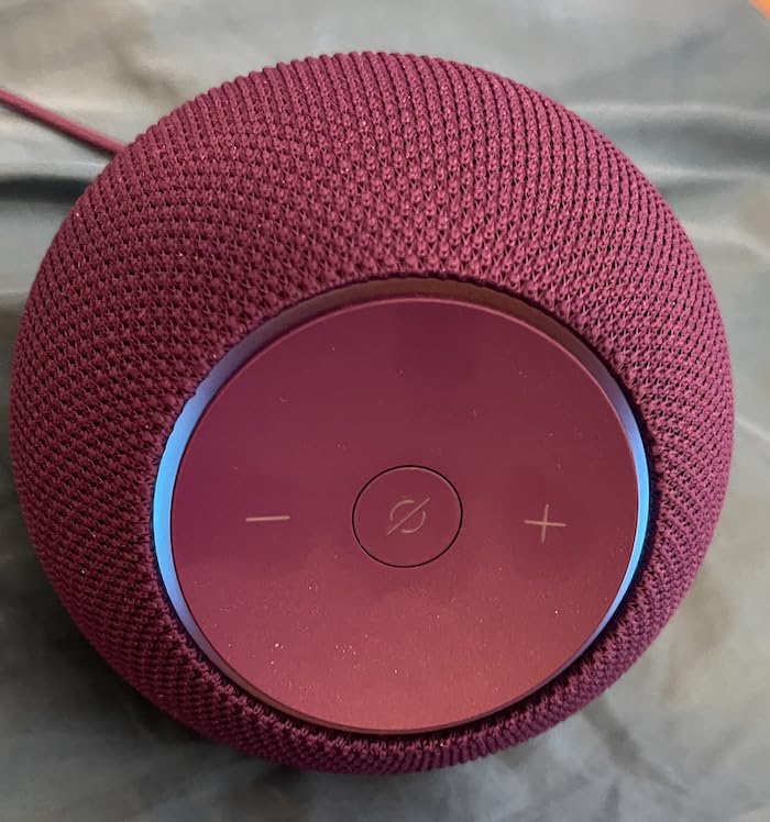 Amazon Echo Dot Max (newest model), Alexa speaker with room-filling sound and nearly 3x bass, Great for living rooms and medium-sized spaces, Designed for Alexa+, Graphite customer photo 2