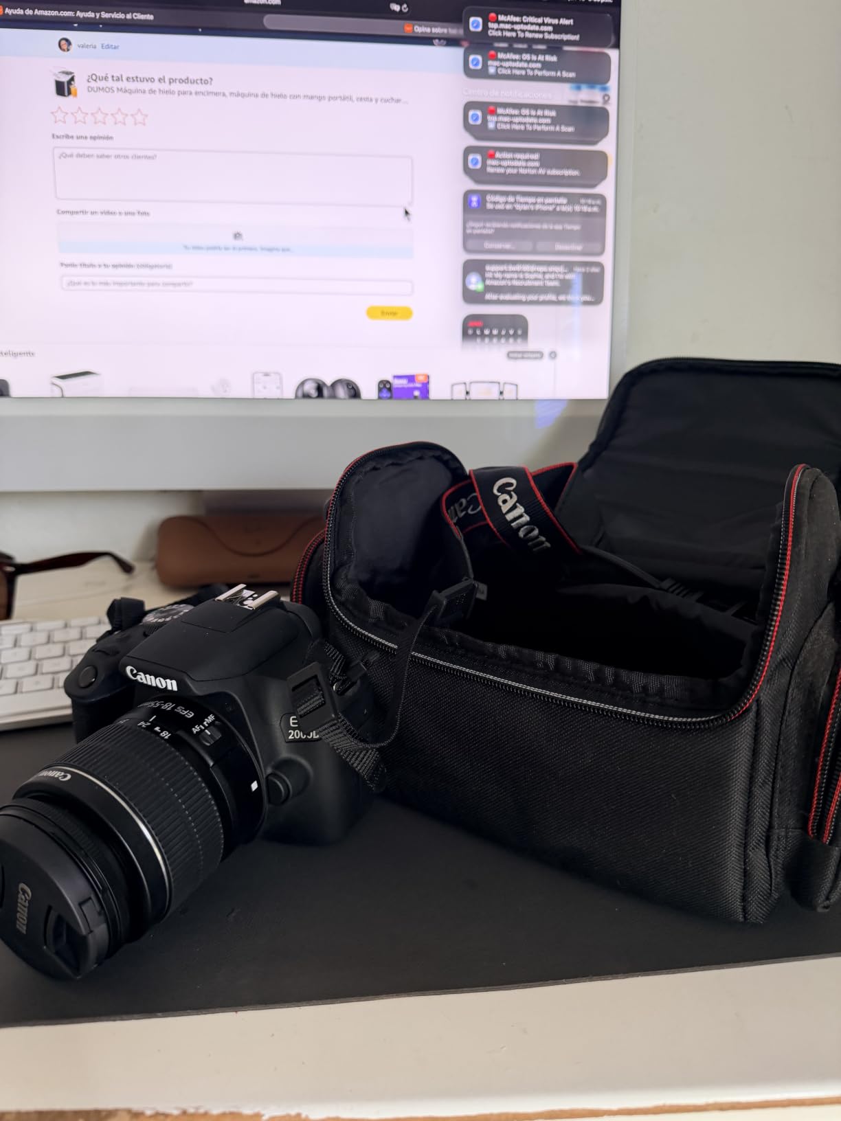 Canon EOS 2000D / Rebel T7 DSLR Camera with EF-S 18-55mm F/3.5-5.6 Zoom Lens Essential Bundle (Renewed) customer photo 2