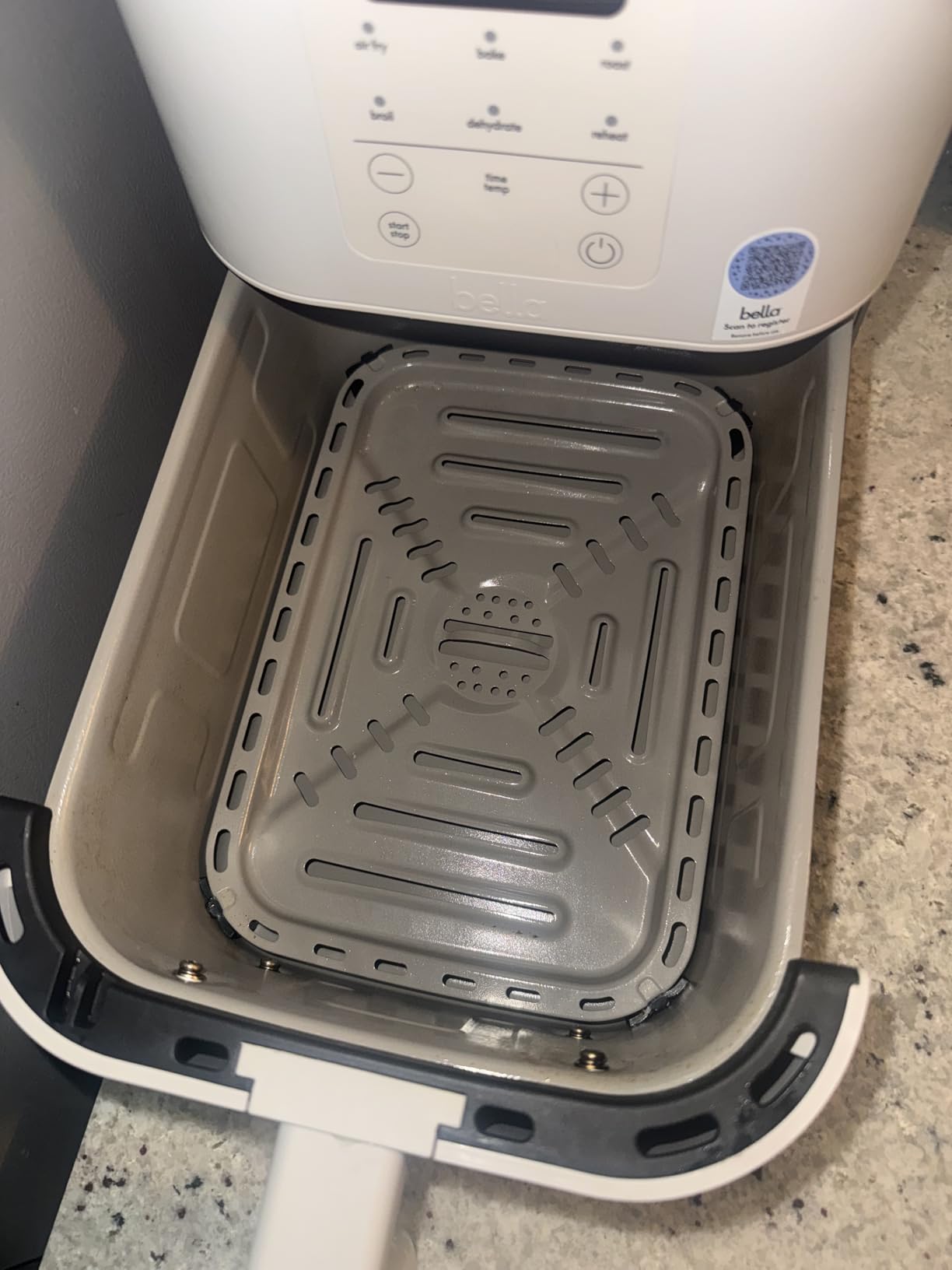 bella 6 Qt Slim Air Fryer, Fits-anywhere Kitchenware, EverGood Ceramic Nonstick Coating, Adjustable Temperature, 6 Preset Cooking Options, 60 Min Auto Shutoff w Audible Tone, 5lb Capacity, Oatmilk customer photo 2