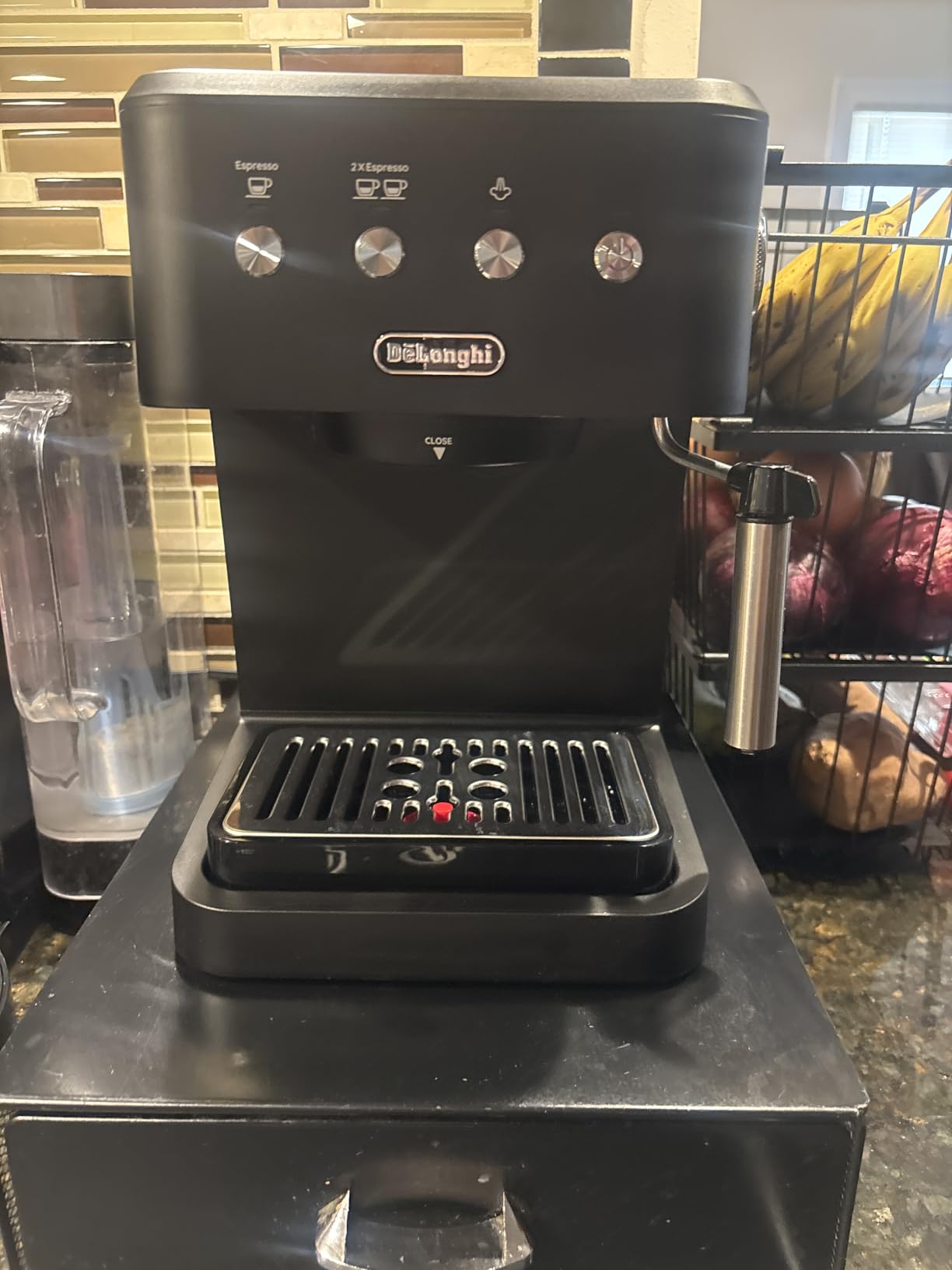 De'Longhi Classic Signature Espresso Machine with Adjustable Milk Frother customer photo 1
