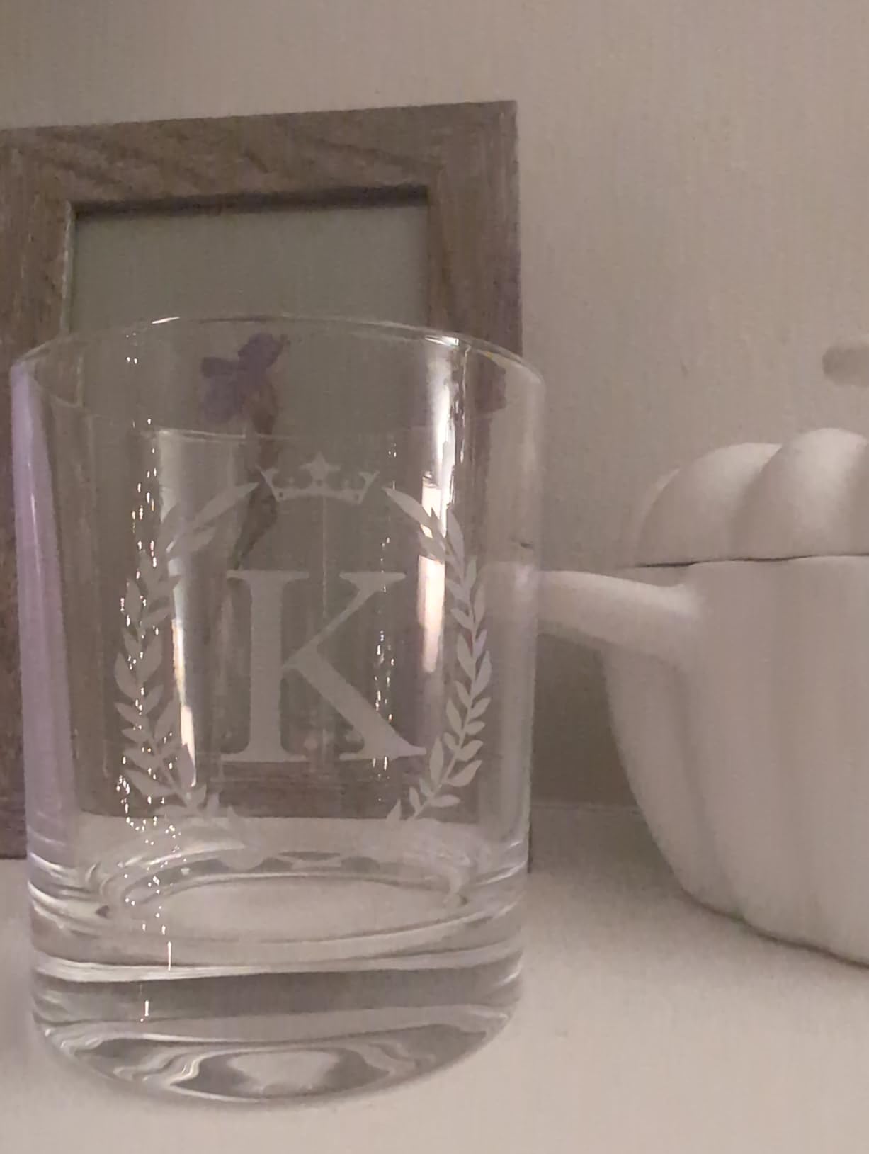 Personalized Whiskey Glasses Gifts for Men, Monogrammed Engraved A-Z 10.6 oz Rocks Glass Customized Gift, Unique Christmas Birthday Gifts for Men Him Dad Husband Brother Son customer photo 1