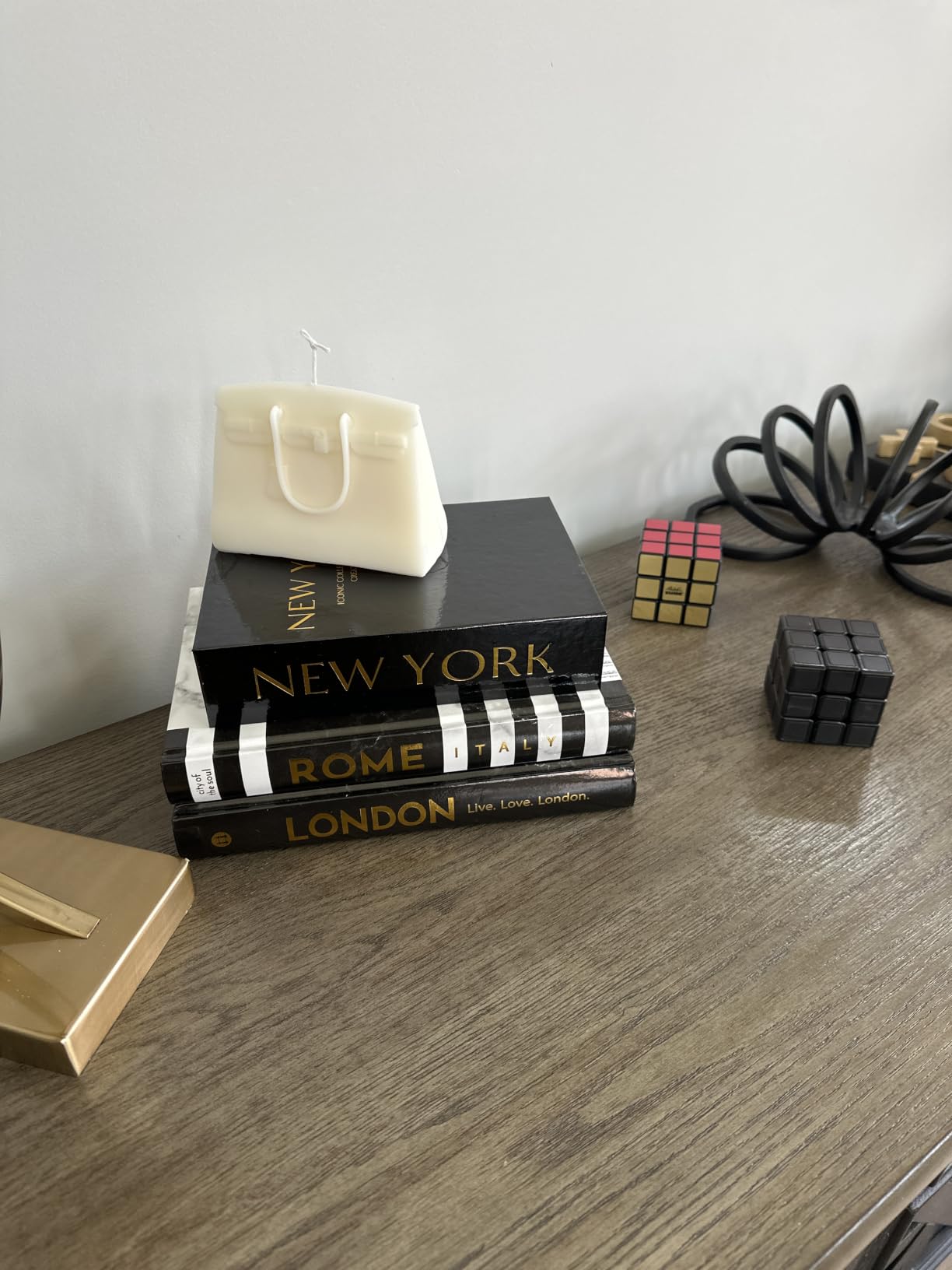 Handbag Candle in GiftBox - Air Wax - Designer-Inspired Luxury Gifts for Women - Birthday Gift for Women - Unique Gift for Her - Bougie Gifts for Girlfriend - Luxury Home Decor customer photo 1