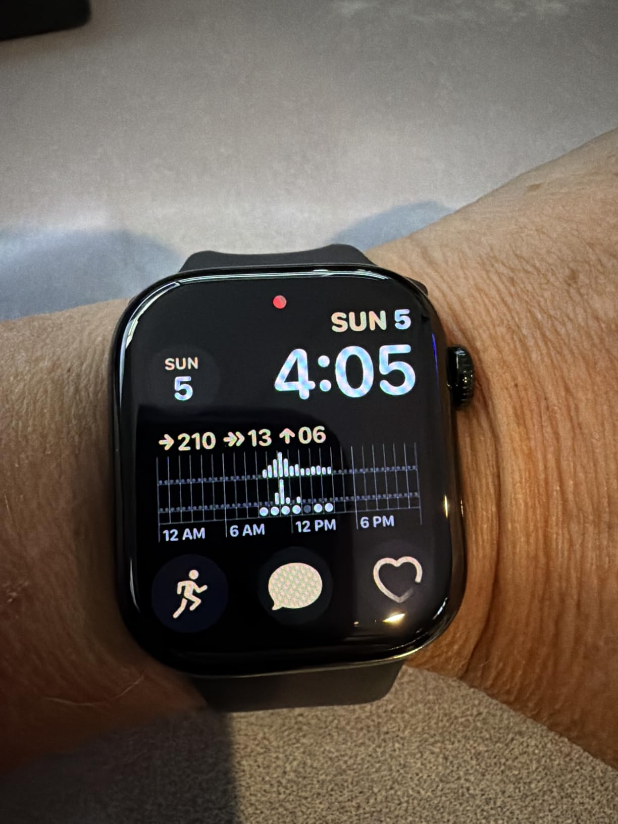 Apple Watch Series 11 [GPS 42mm] Smartwatch with Jet Black Aluminum Case with Black Sport Band - S/M. Sleep Score, Fitness Tracker, Health Monitoring, Always-On Display, Water Resistant customer photo 1