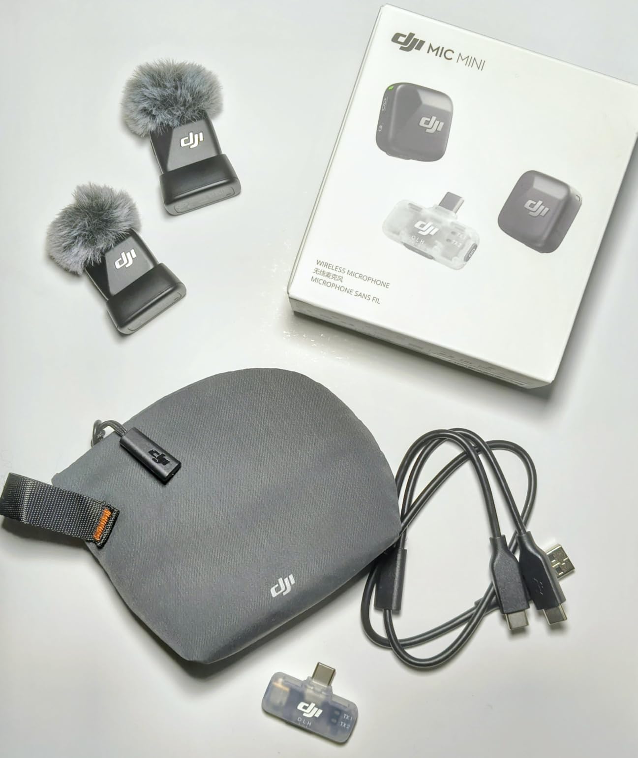 DJI Mic Mini (2 TX + 1 Mobile RX), Ultralight, Active Noise Cancelling Wireless Lavalier Microphone for iPhone 17/16/15 & Android/PC/Tablet, Plug-and-Play, 300m Transmission customer photo 1