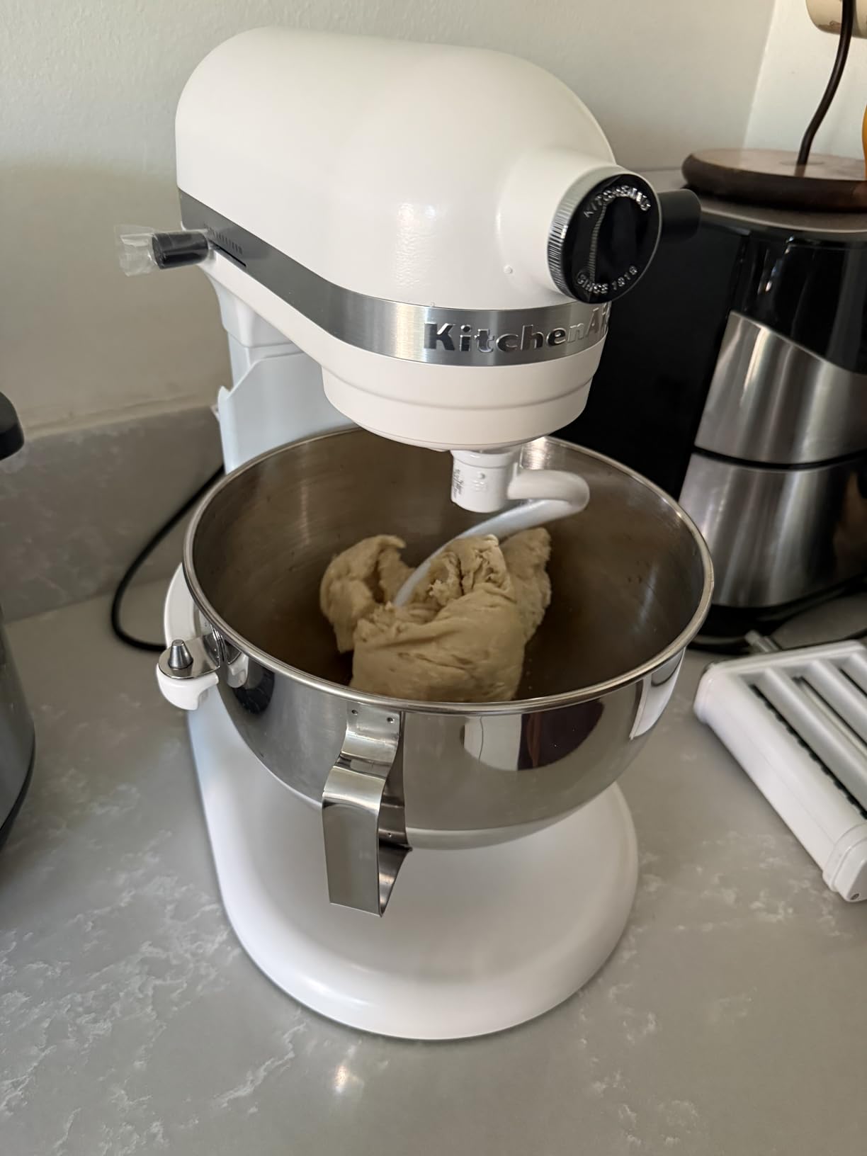 KitchenAid 5.5-Qt Bowl-Lift Stand Mixer, KSM55SXXX, Porcelain White | 11 Mixing Speeds, Includes Flat Beater, Dough Hook, Wire Whip, Stainless Steel Bowl customer photo 2
