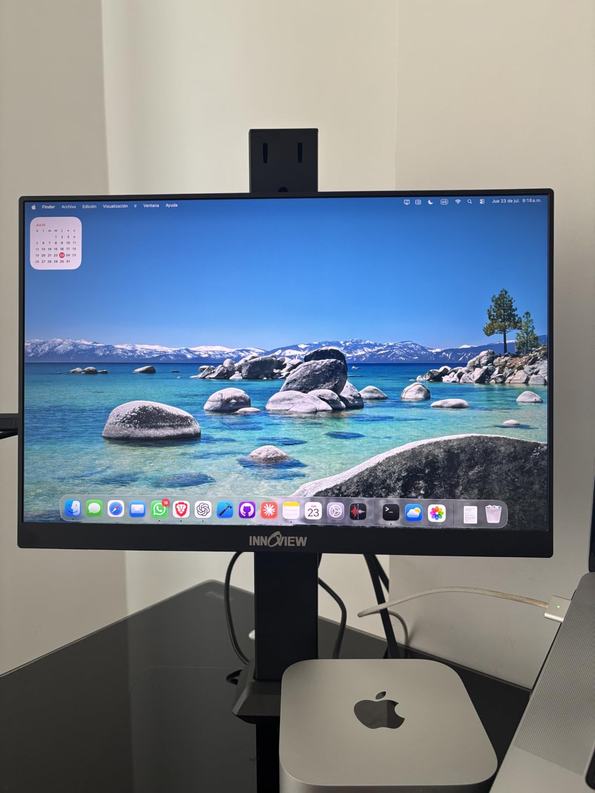 InnoView 15.6 inch Portable Monitor 4K UHD 3840x2160 | 100% sRGB HDR | External Monitor with 2 USB-C & HDMI Ports | Travel Second Monitor for Laptop Mac PC Xbox PS5 Switch (Includes Adapter) customer photo 2