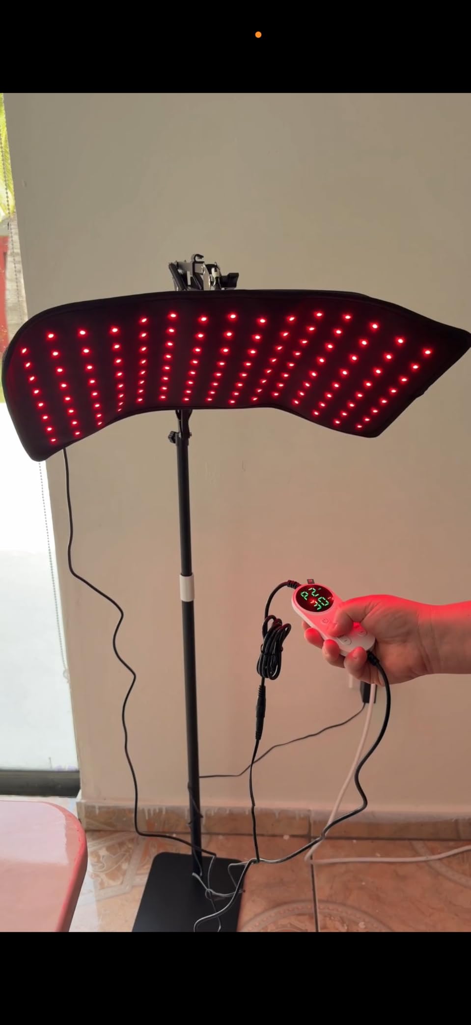 INTEO Red Light Therapy for Face and Body, Infrared Red Light Therapy Lamp | 2-in-1 Detachable Red Light Panel with Stand, 660nm 850nm Near Infrared Light Therapy for Full Body Home with Elastic Strap customer photo 2