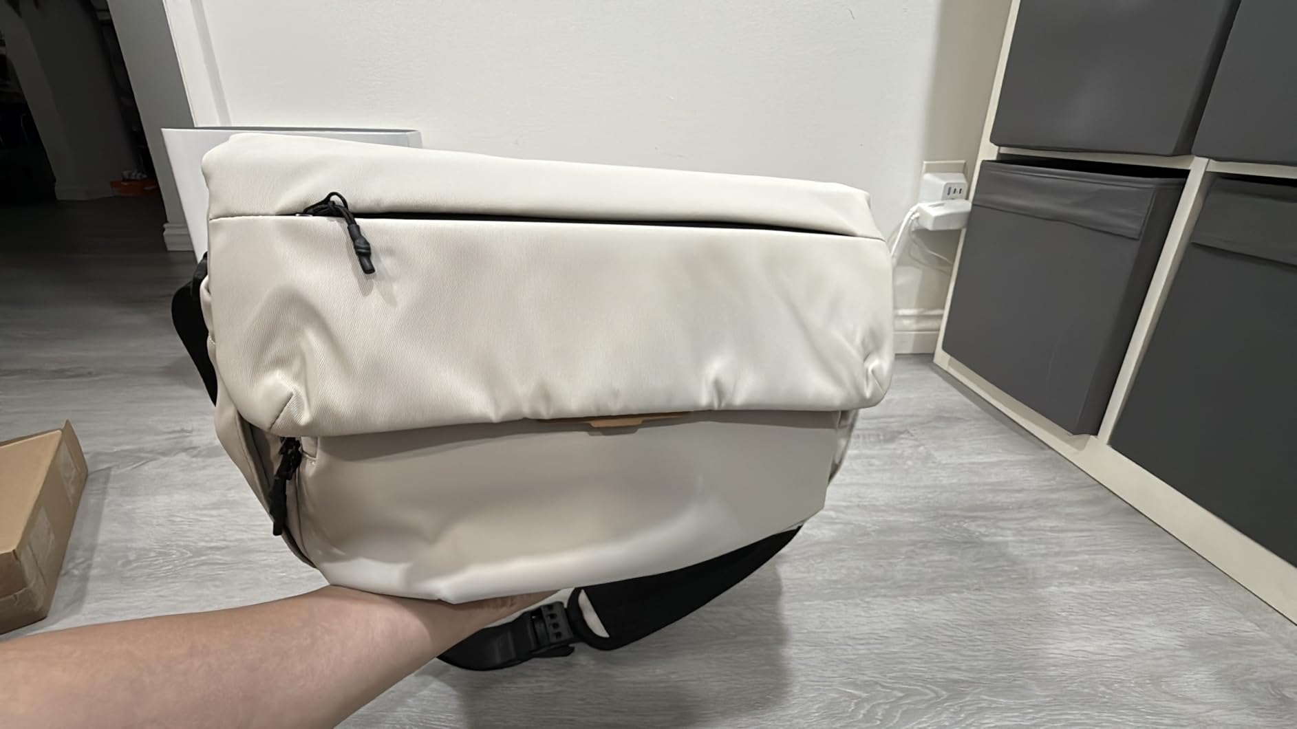 K&F Concept Camera Sling Bag 15L with 13 inch Laptop Compartment customer photo 2
