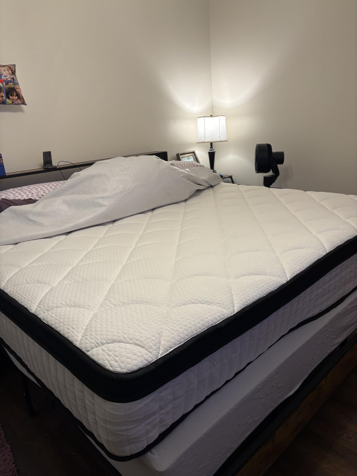 Queen Mattress, 12 Inch Hybrid Mattress Queen Size in a Box, Medium Firm, Queen Size Mattress with Individual Pocket Springs and Cooling Gel Memory Foam, Motion Isolation, Back Pain Pressure Relief customer photo 2