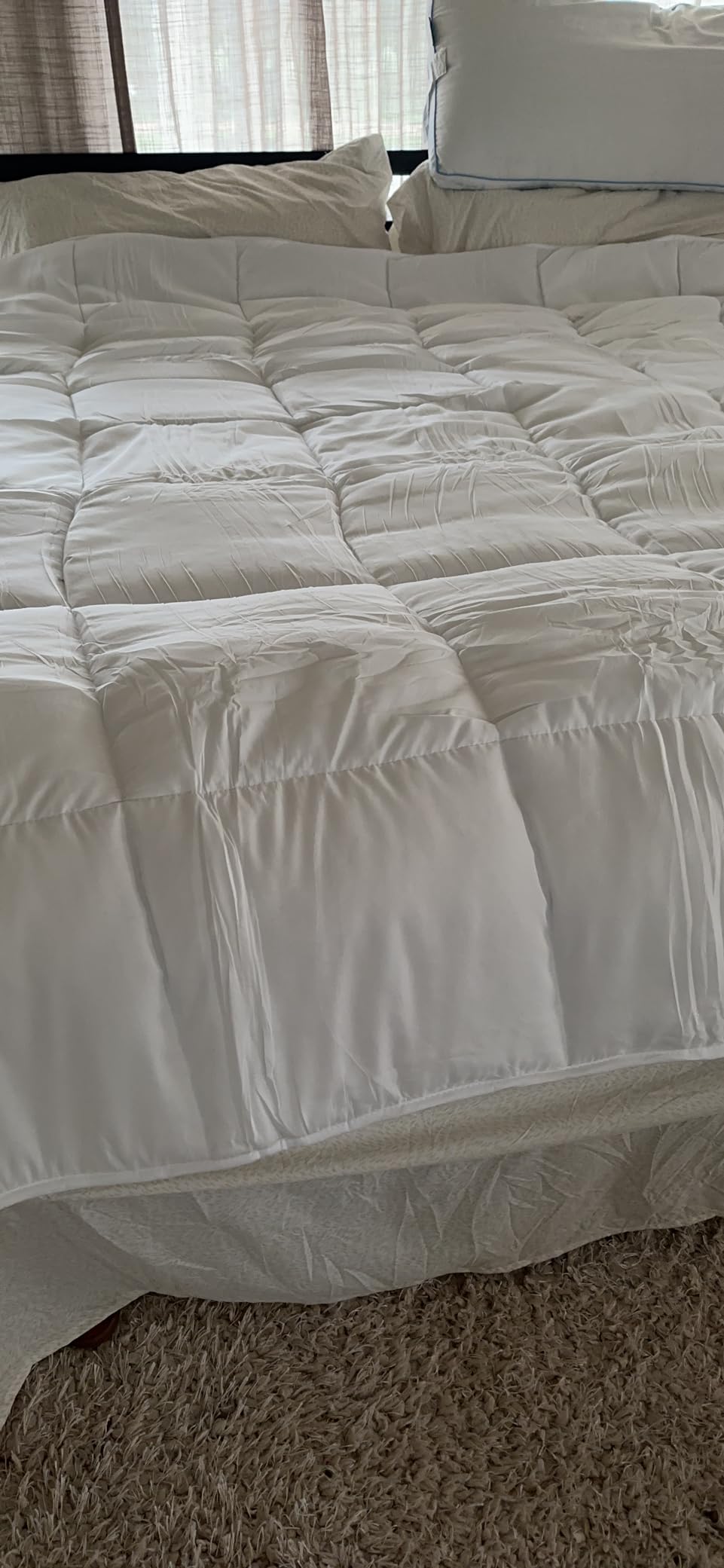 Premium Goose Down Comforter Oversize King, White, All Season, 120x98in | 100% Organic Cotton Fabric, 1200TC, 850+ Fill Power, Hotel Collection, Luxury, Fluffy, Breathable, Skin Friendly, 8 Corner Tabs customer photo 2